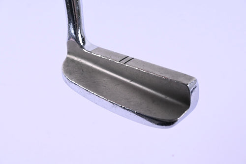 Yes! C-Groove Nicky Putter / 34 Inch