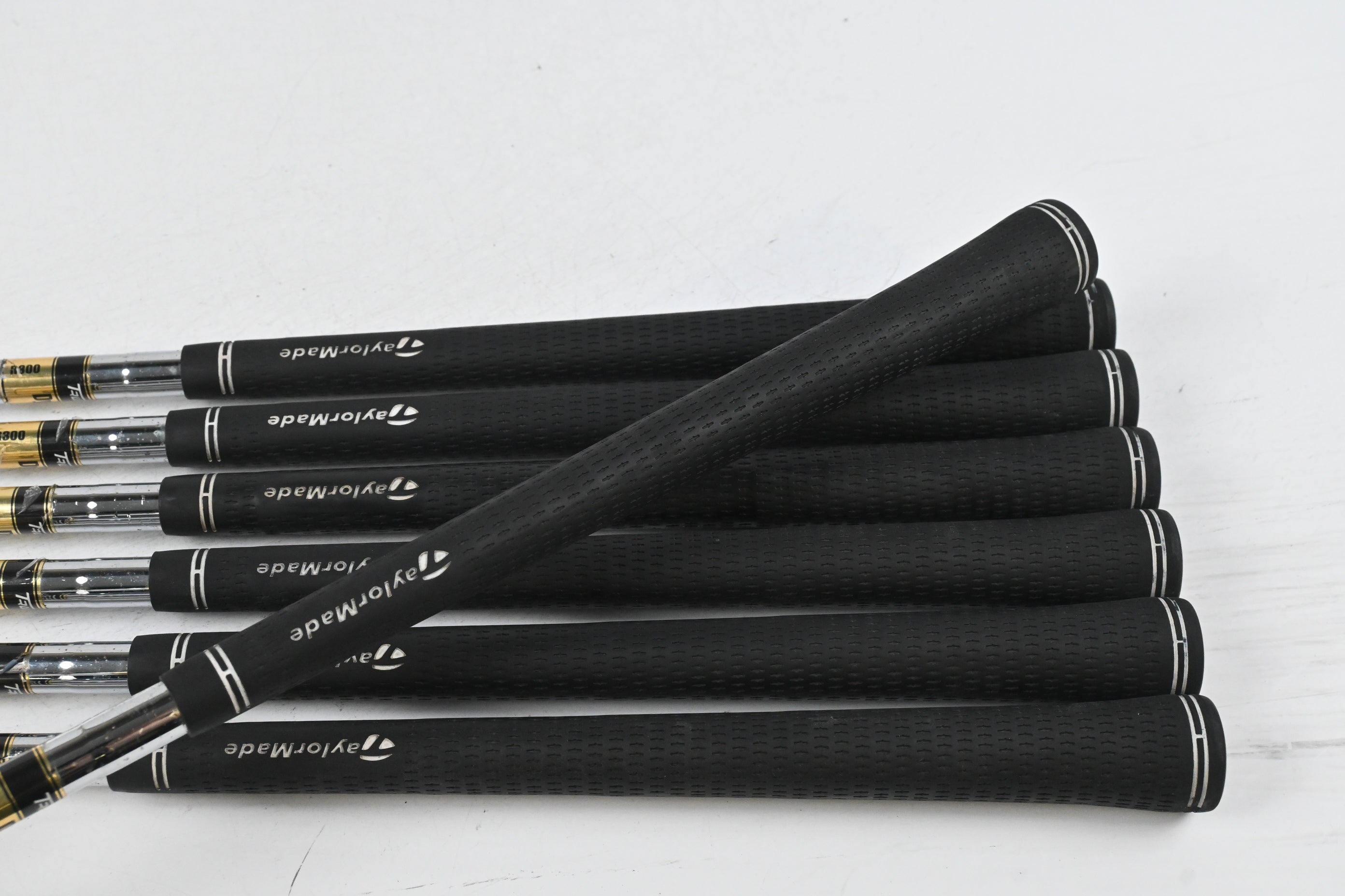 Taylormade Tour Preferred TP 2009 Irons / 4-PW / Regular Flex Dynamic Gold R300