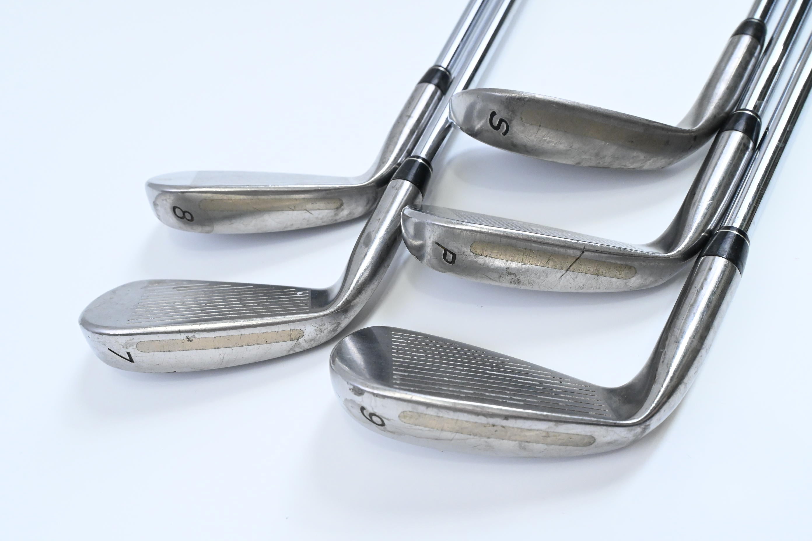 Taylormade 320 Steel Irons / 7-PW+SW / Regular Flex Taylormade Flighted Rifle 80