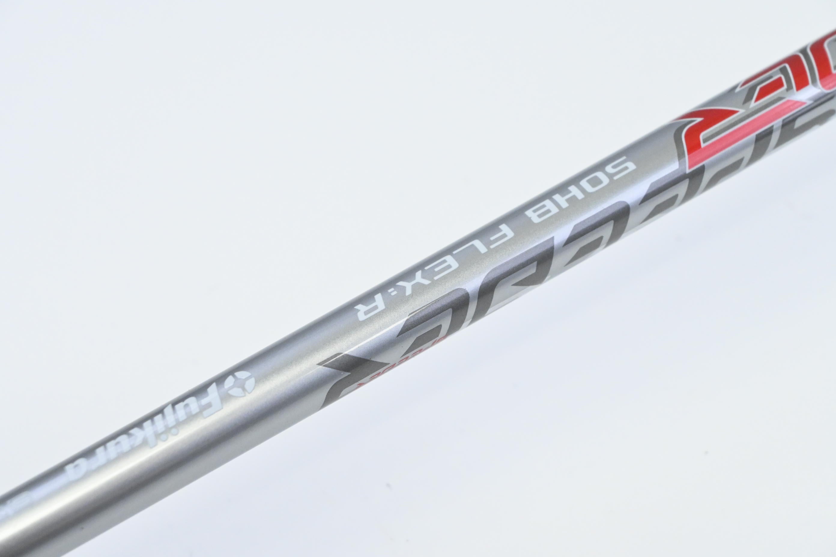 Titleist GT2 #3 Hybrid / 18 Degree / Regular Flex Fujikura Air Speeder 50