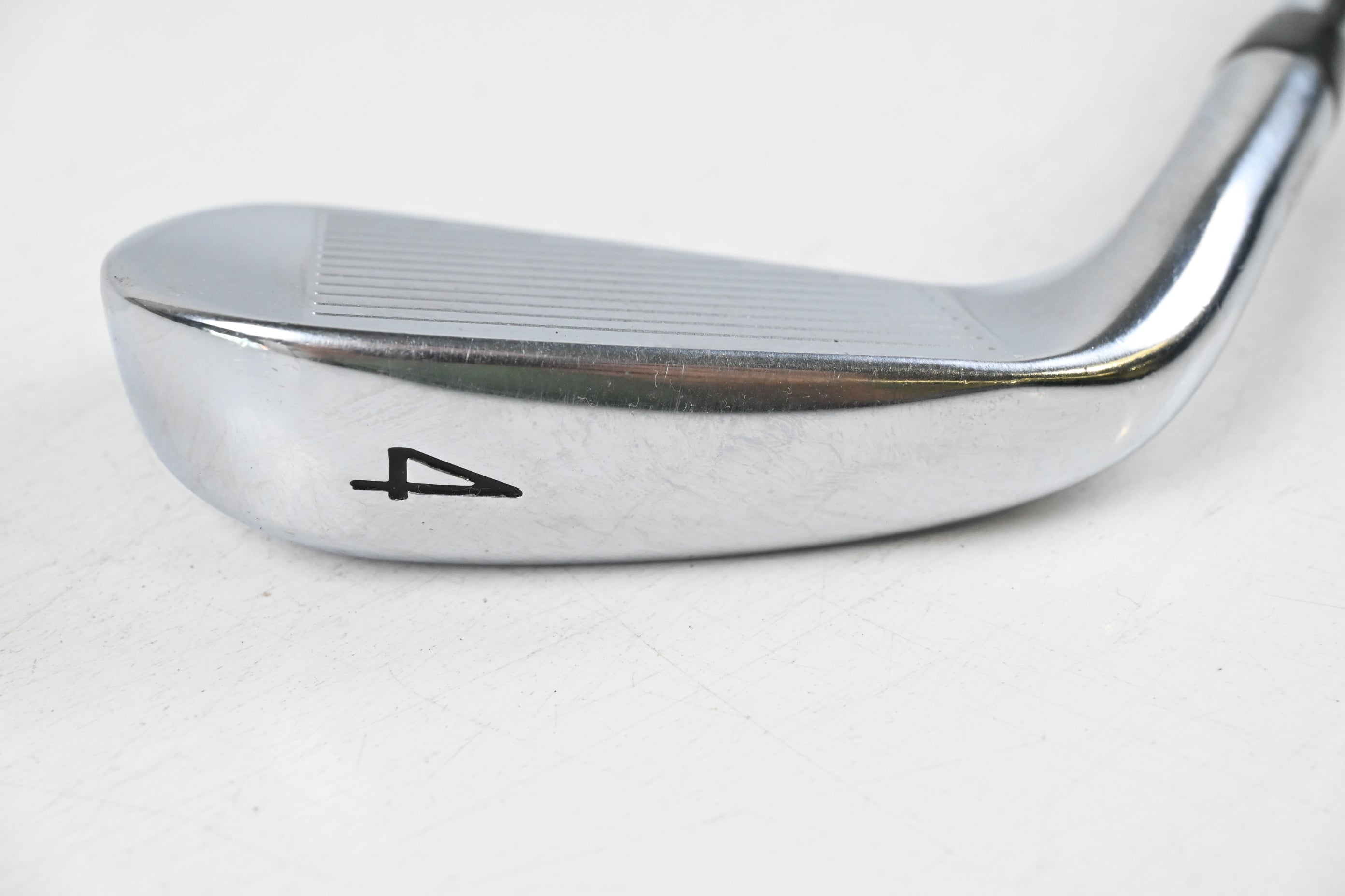 Titleist T200 2019 #4 Iron / 21 Degree / Stiff Flex AMT Red S300 Shaft