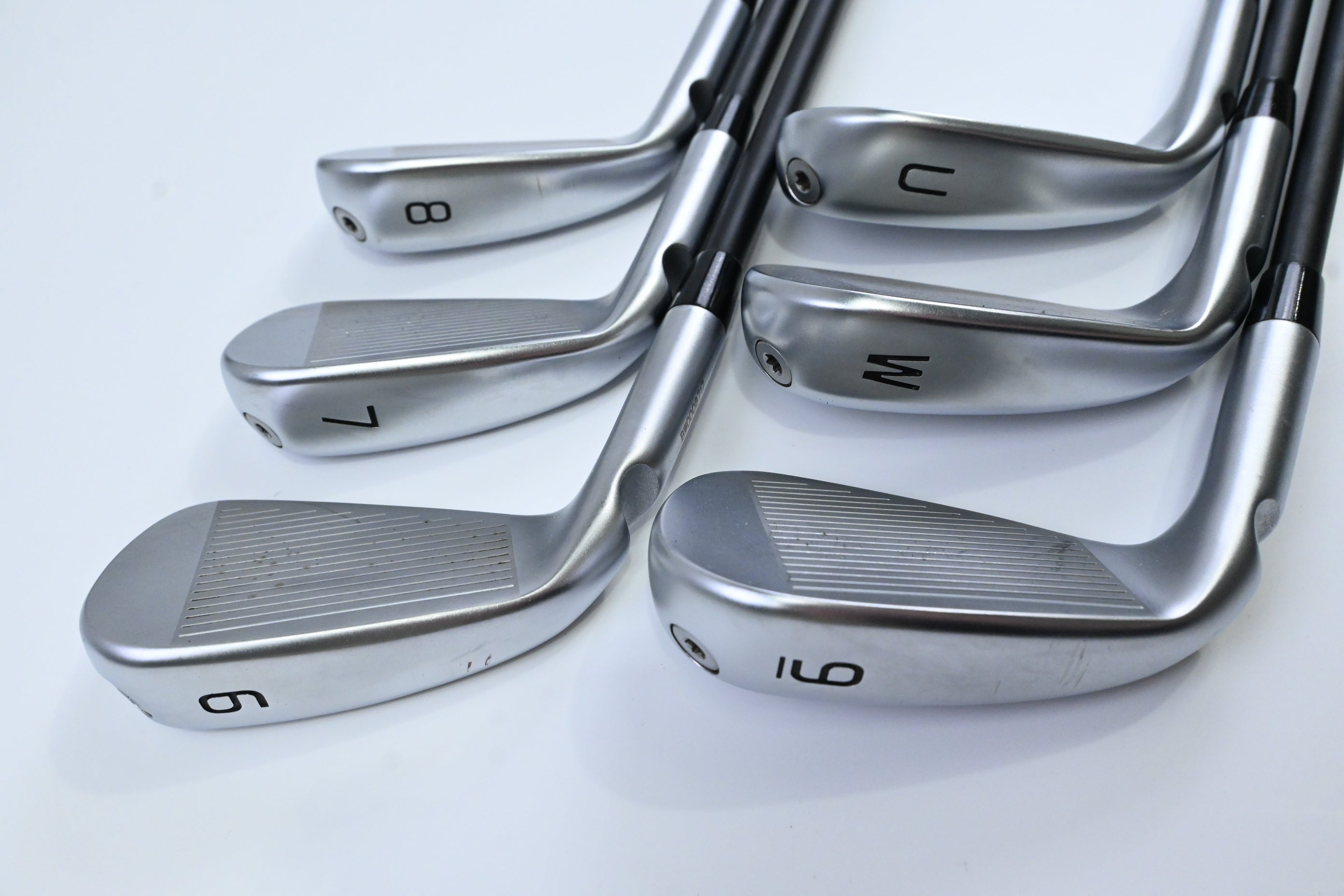 Ping i540 Irons / 6-PW+UW / Black Dot / Regular Flex Ping Alta CB Blue Shafts
