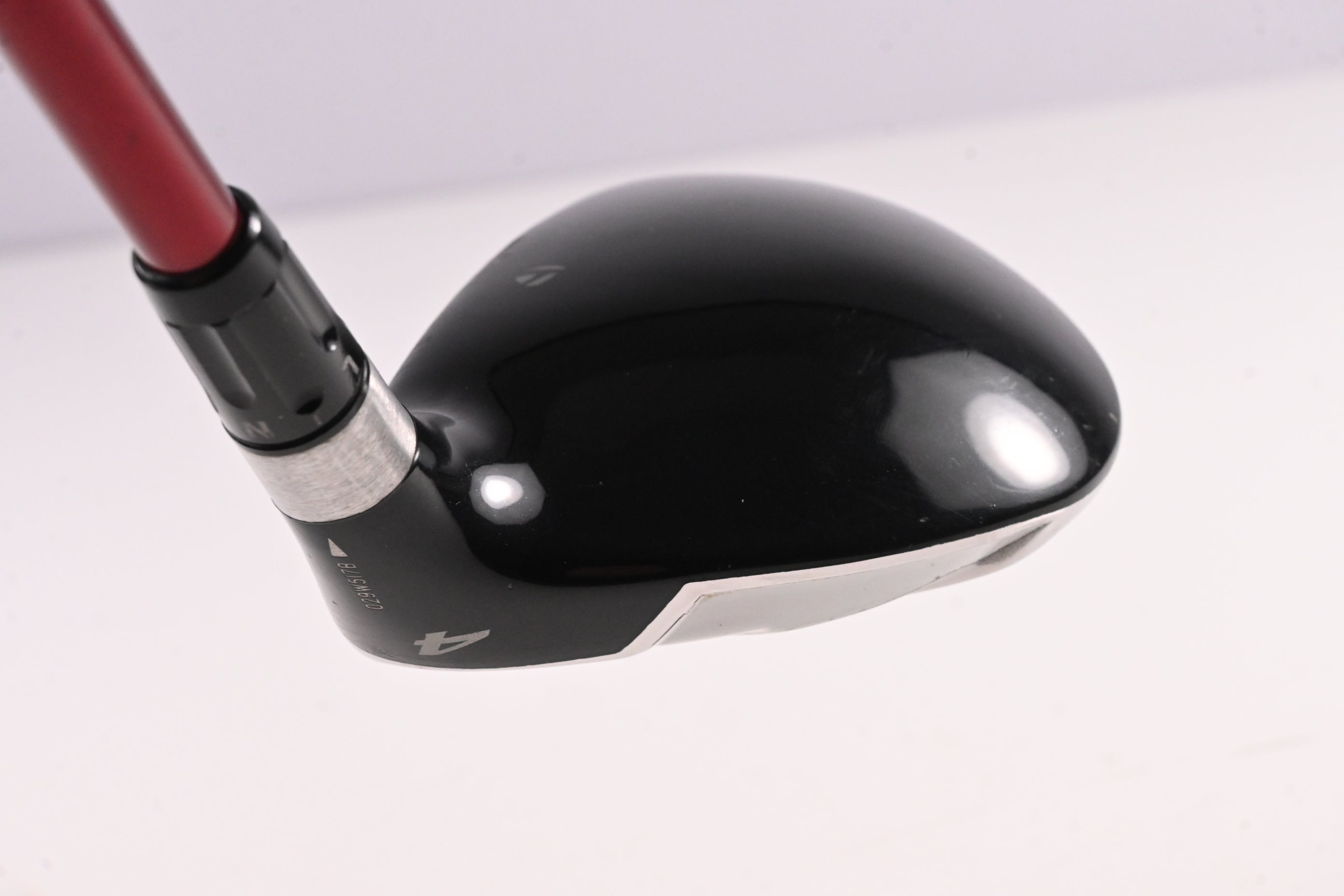 Taylormade R9 #4 Wood / 17 Degree / Regular Flex Fujikura Motore 70 Shaft