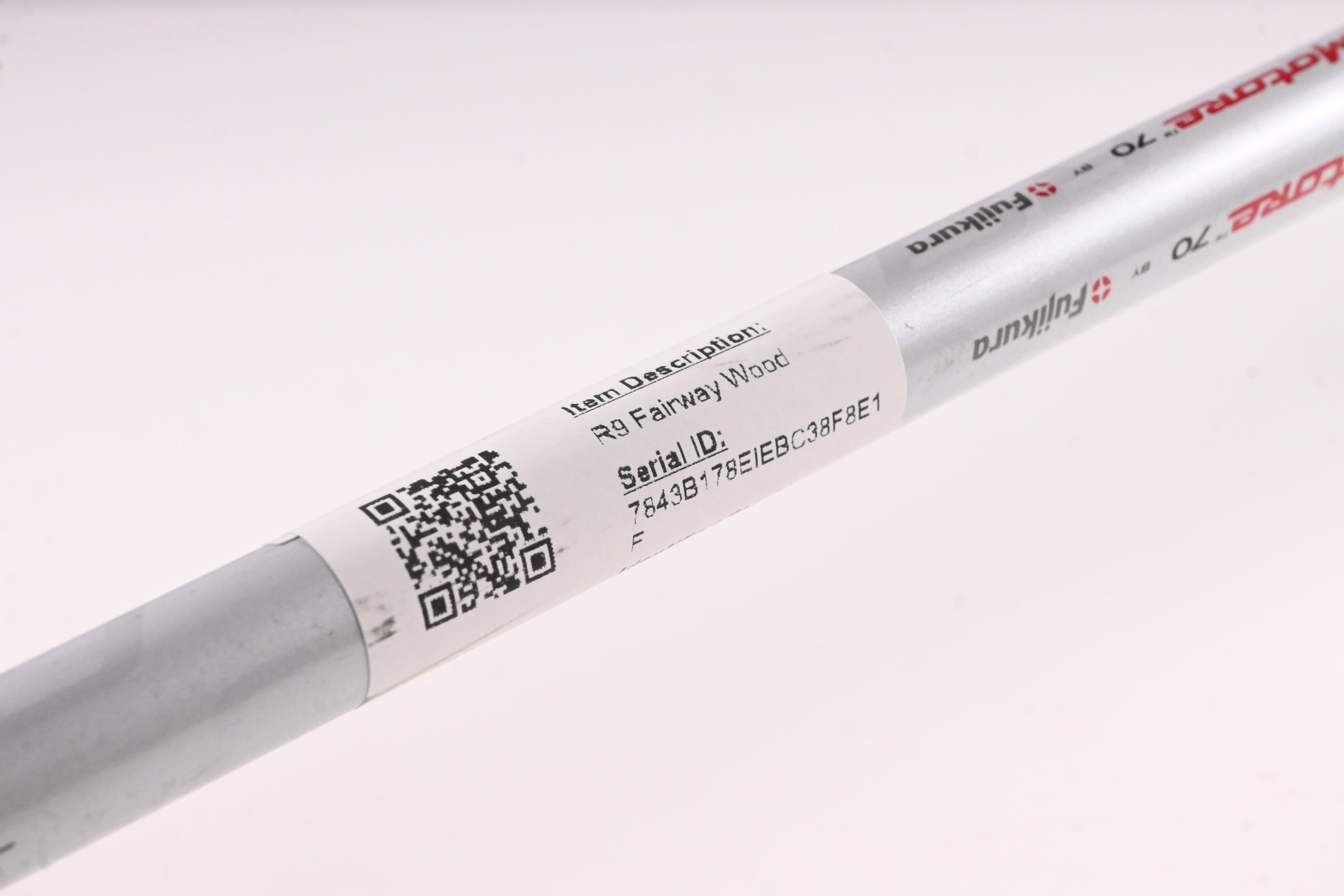 Taylormade R9 #4 Wood / 17 Degree / Regular Flex Fujikura Motore 70 Shaft