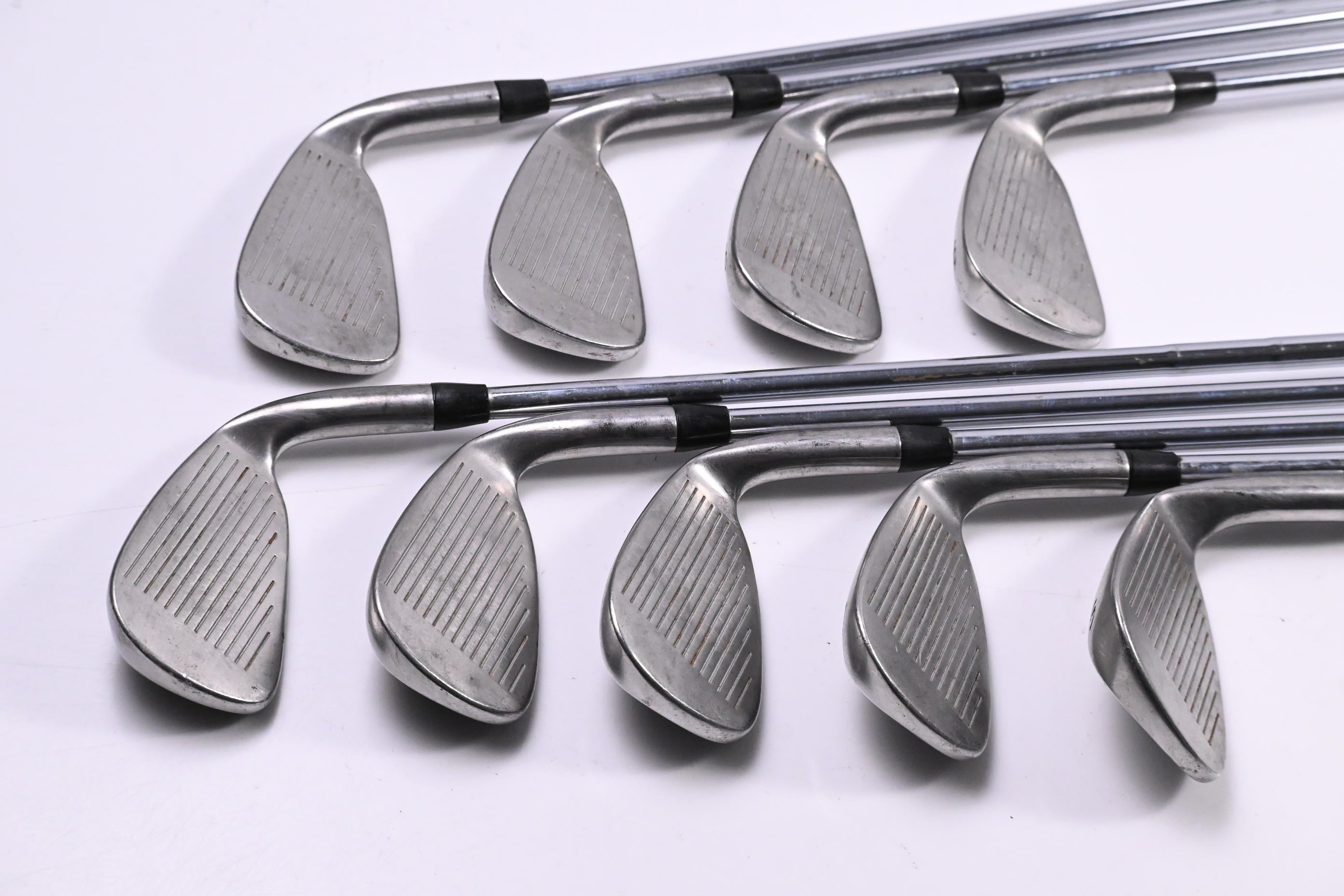 Left Hand Taylormade 200 Steel Irons / 3-9i+SW / Regular Flex Taylormade Steel