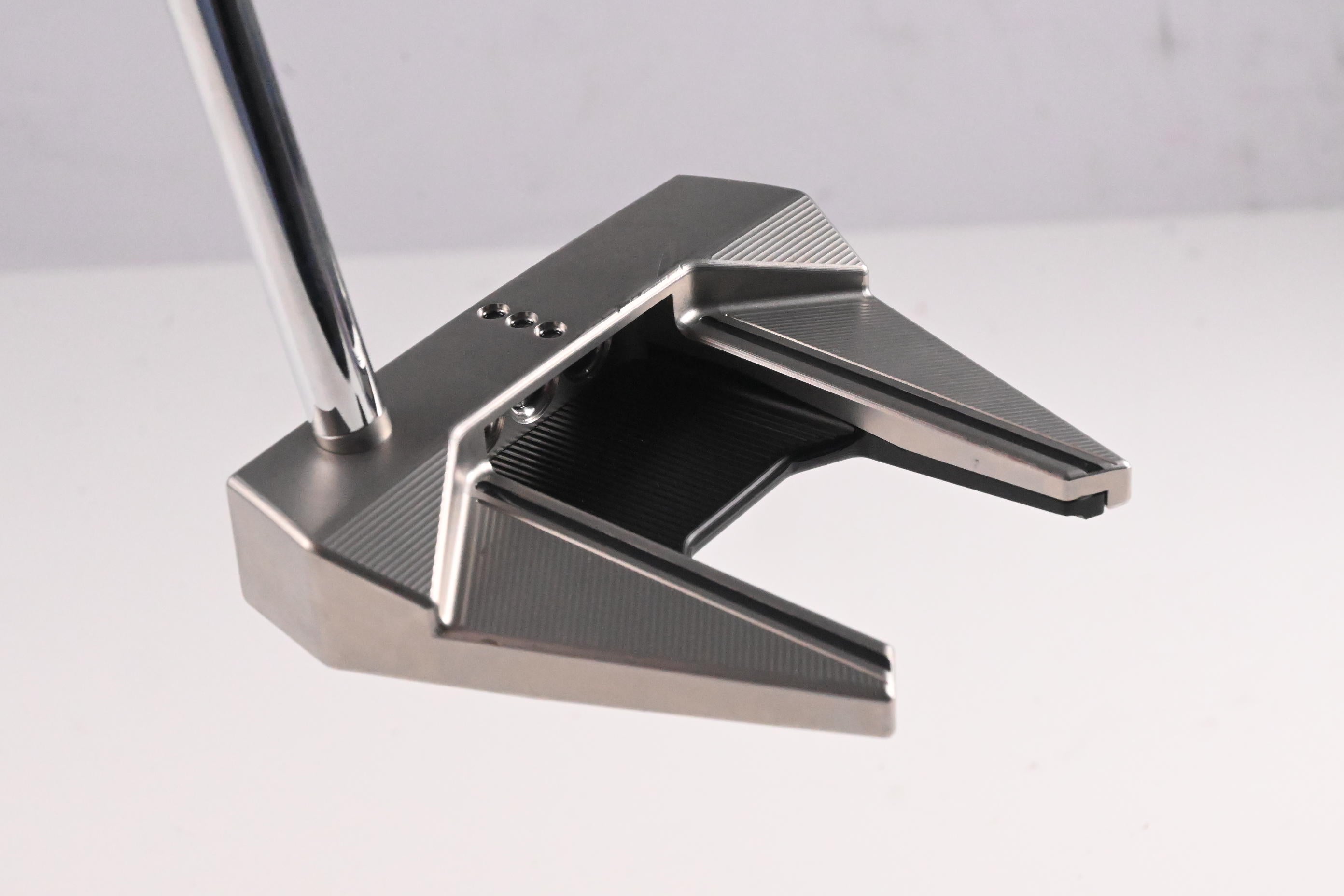 Scotty Cameron 2024 Phantom 7 Putter / 34 Inch