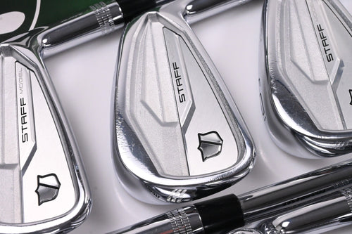 Wilson Staff Model 2024 CB Irons / 4-PW+GW / Regular Flex Dynamic Gold MID 115