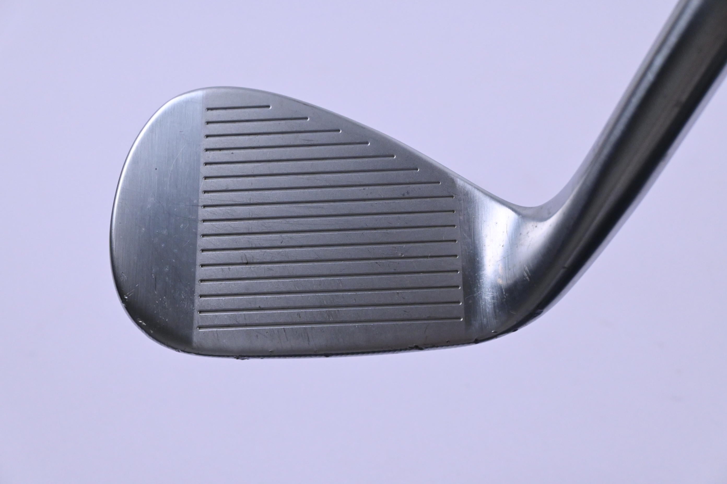 Taylormade Milled Grind Gap Wedge / 52 Degree / Wedge Flex Dynamic Gold