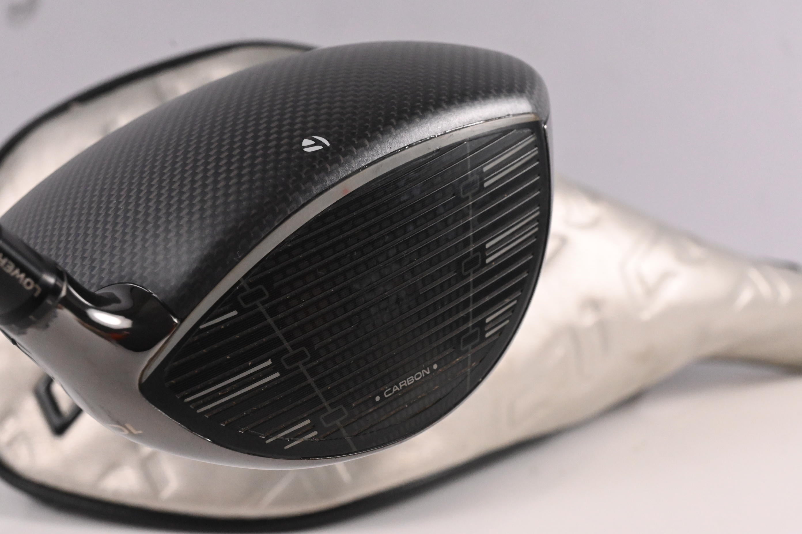 Left Hand Taylormade Qi35 Driver / 10.5 Degree / Regular Flex Ventus Blue 5