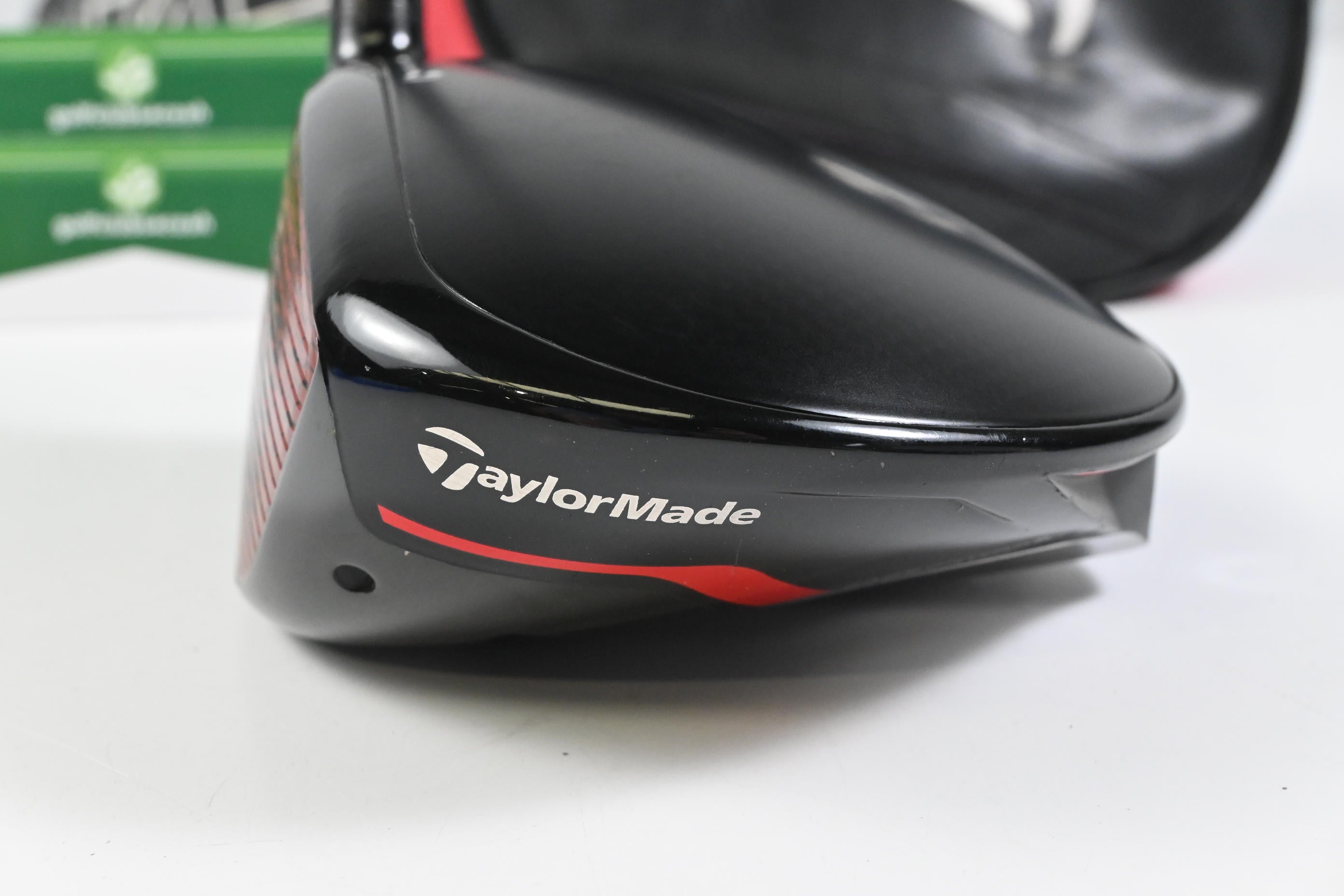 Left Hand Taylormade Stealth Plus Driver / 9 Degree / X-Flex Kai'li White 70