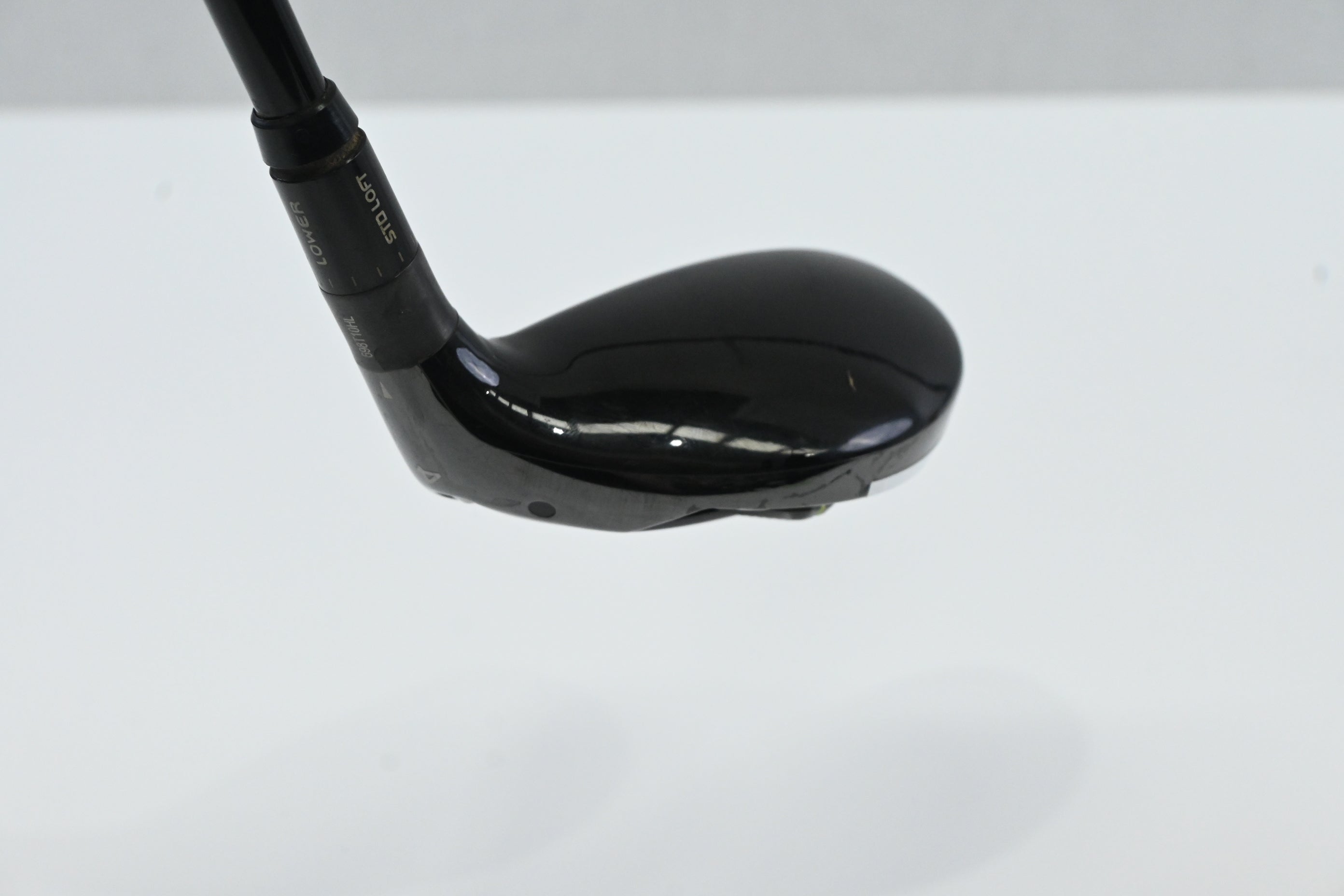 Taylormade M1 2017 #4 Hybrid / 21 Degree / Regular Flex Matrix Ozik Program 55