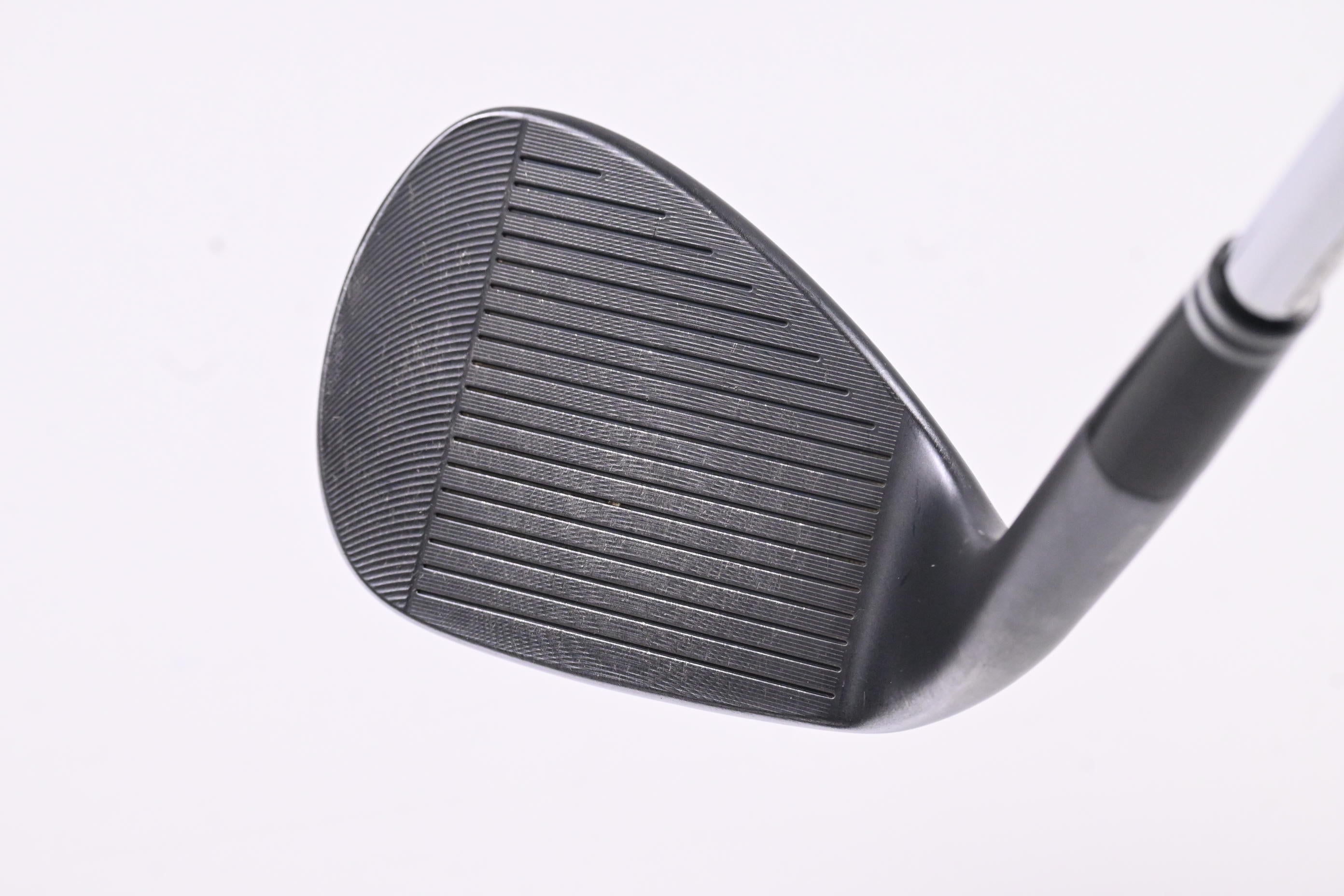 Cleveland CBX 2 Sand Wedge / 54 Degree / Wedge Flex Dynamic Gold 115 Shaft