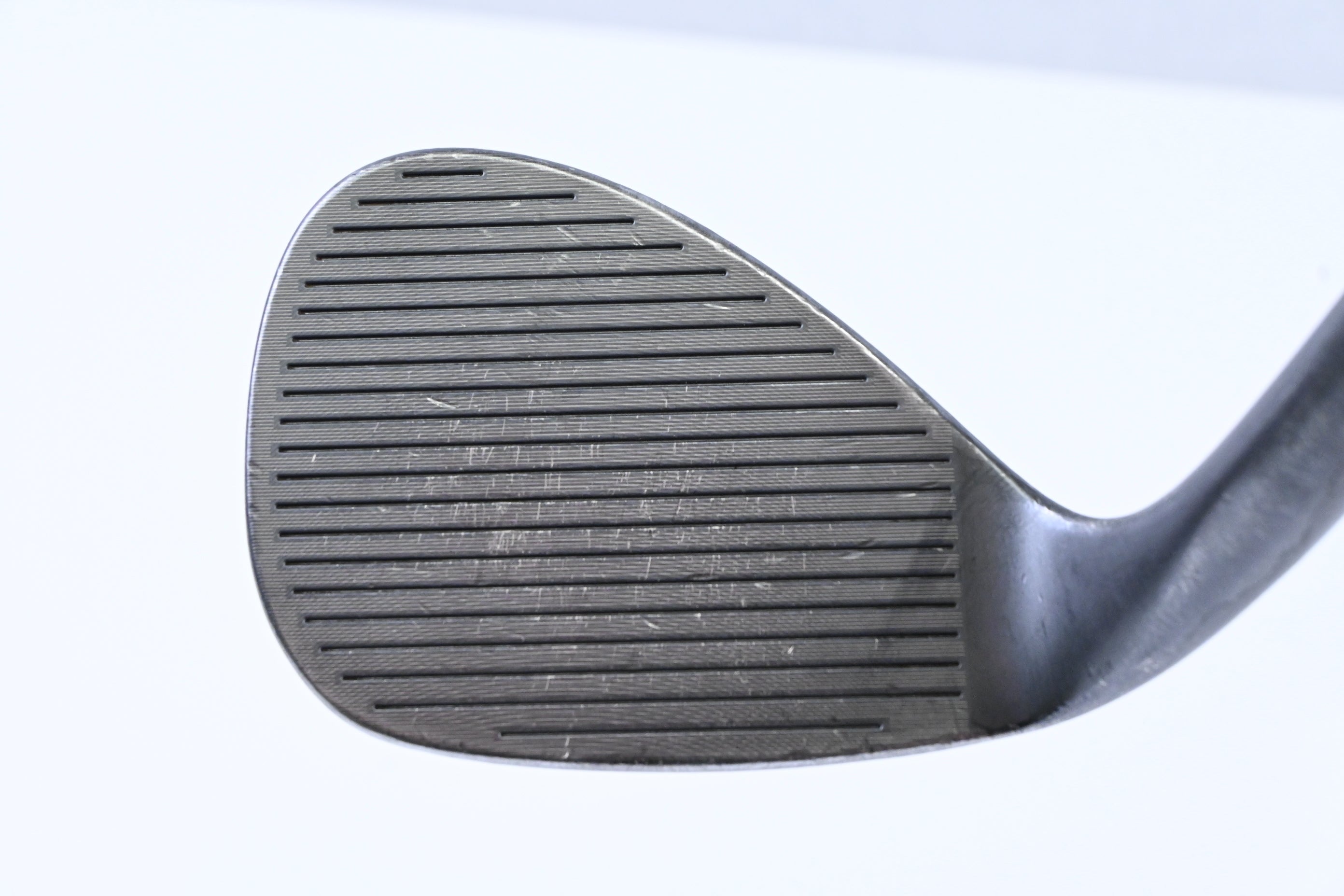 Cleveland RTX Full Face Sand Wedge / 54 Degree / Wedge Flex Dynamic Gold Spinner