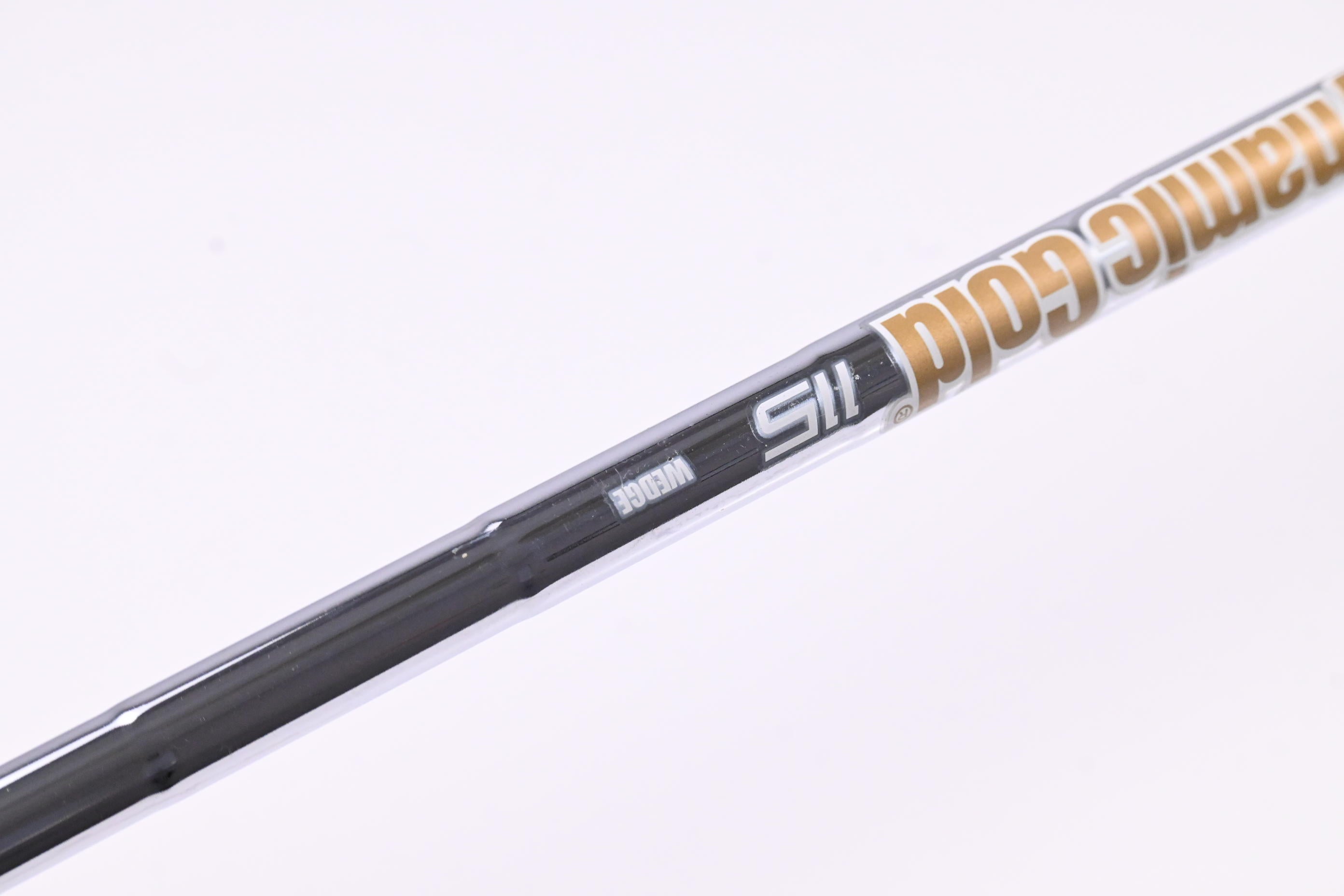 Cleveland CBX 2 Sand Wedge / 54 Degree / Wedge Flex Dynamic Gold 115 Shaft