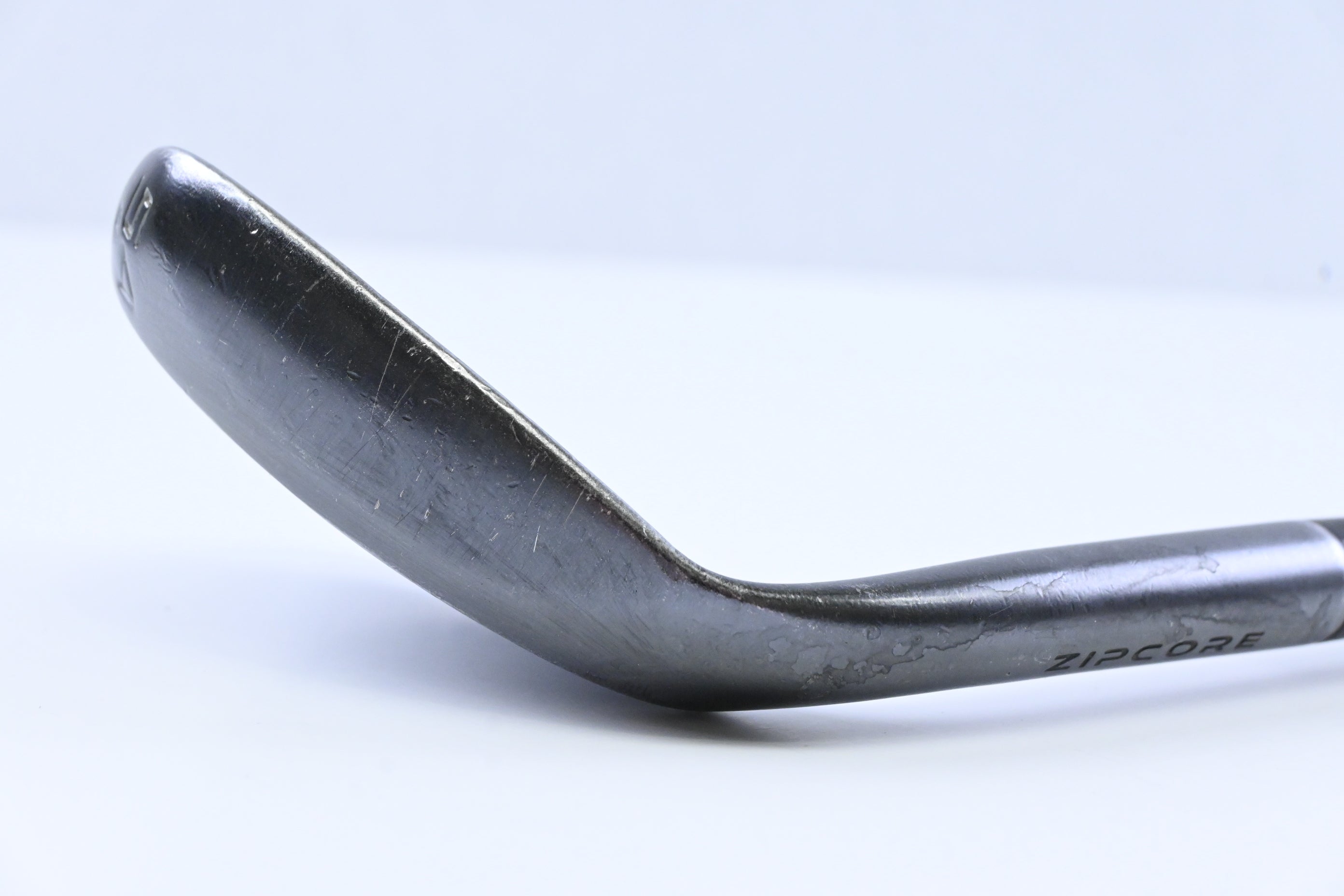 Cleveland RTX Full Face Sand Wedge / 54 Degree / Wedge Flex Dynamic Gold Spinner