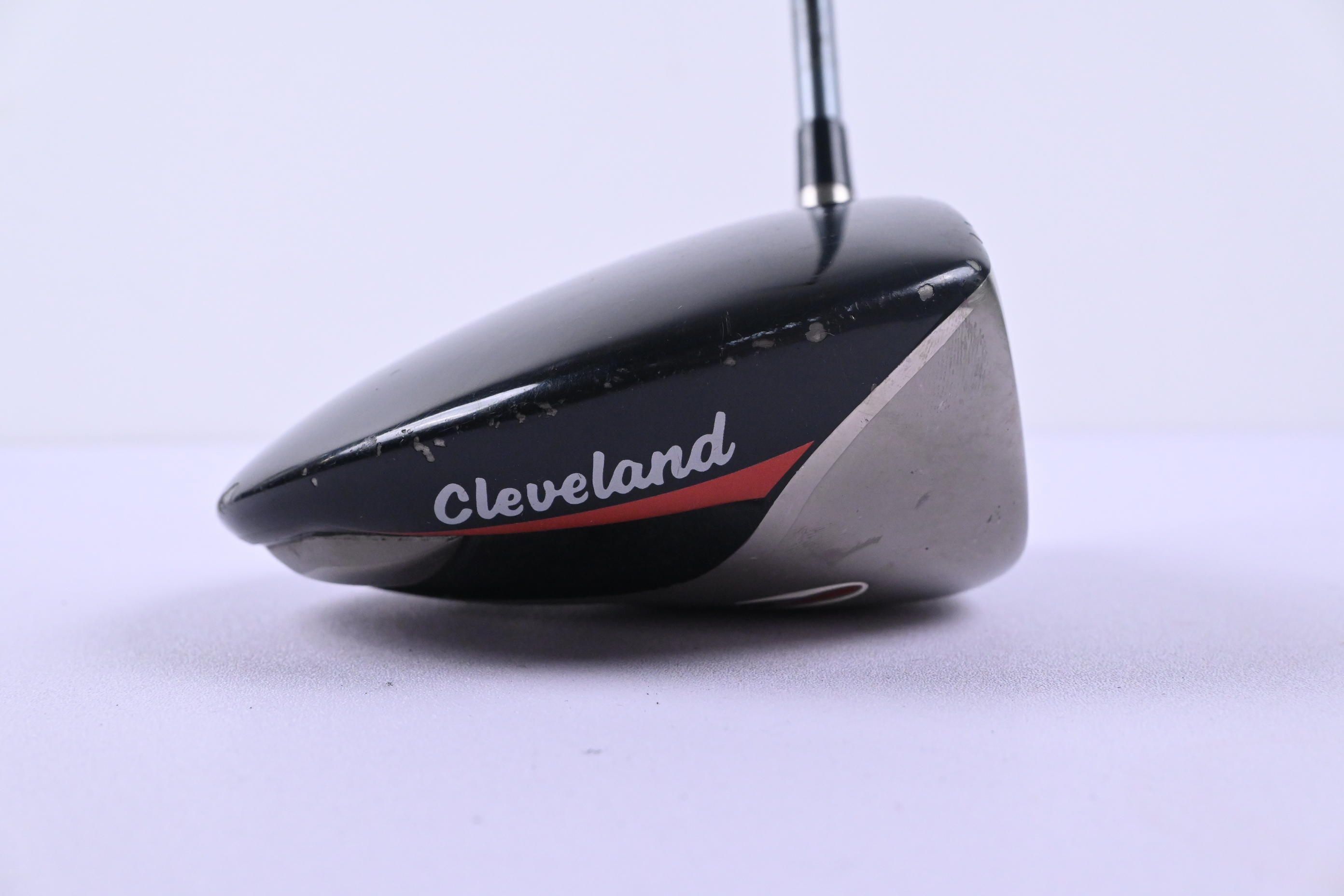 Cleveland HiBore Driver / 10.5 Degree / Regular Flex Fujikura 55 Shaft