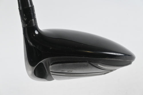 Titleist 915 D2 Driver / 9.5 Degree / Stiff Flex Diamana S+ Blue 60 Shaft