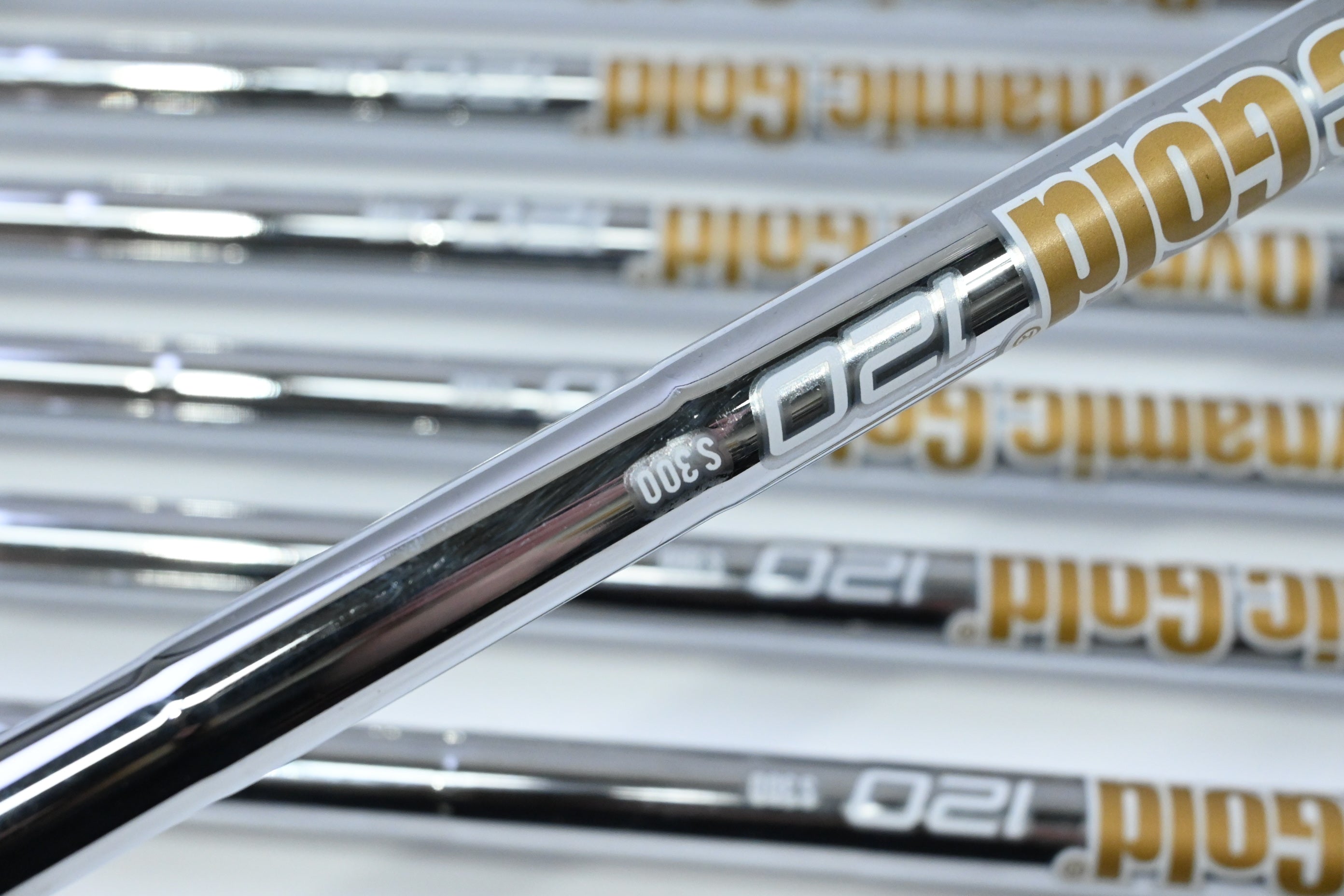Ping i540/i530 Combo Irons / 4-PW / Blue Dot / Stiff Flex Dynamic Gold 120 S300