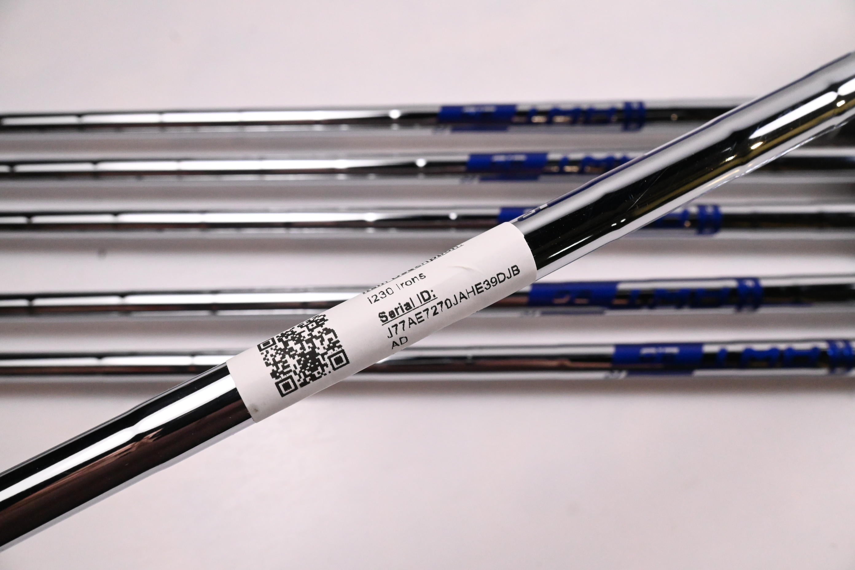 Ping i230 Irons / 5-PW / Black Dot / Regular Flex Ping AWT 2.0 Shafts