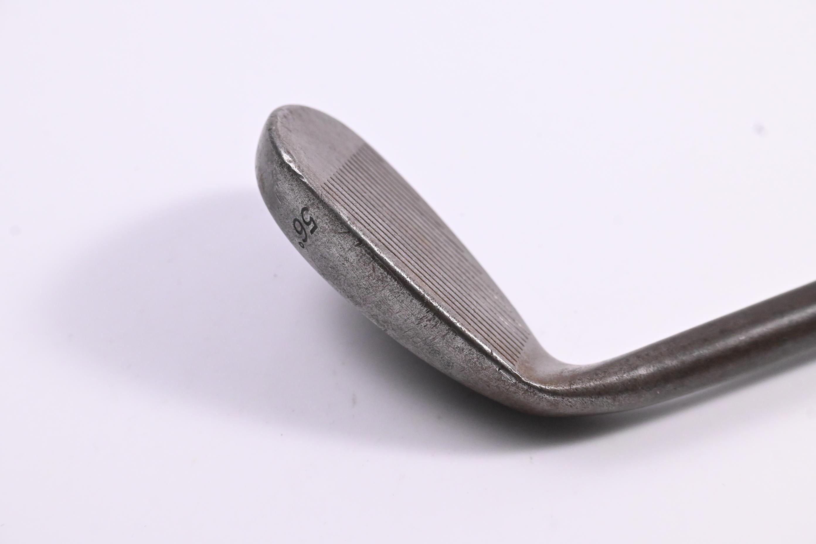 Taylormade RAC Fe2O3 Sand Wedge / 56 Degree / Wedge Flex Dynamic Gold Shaft