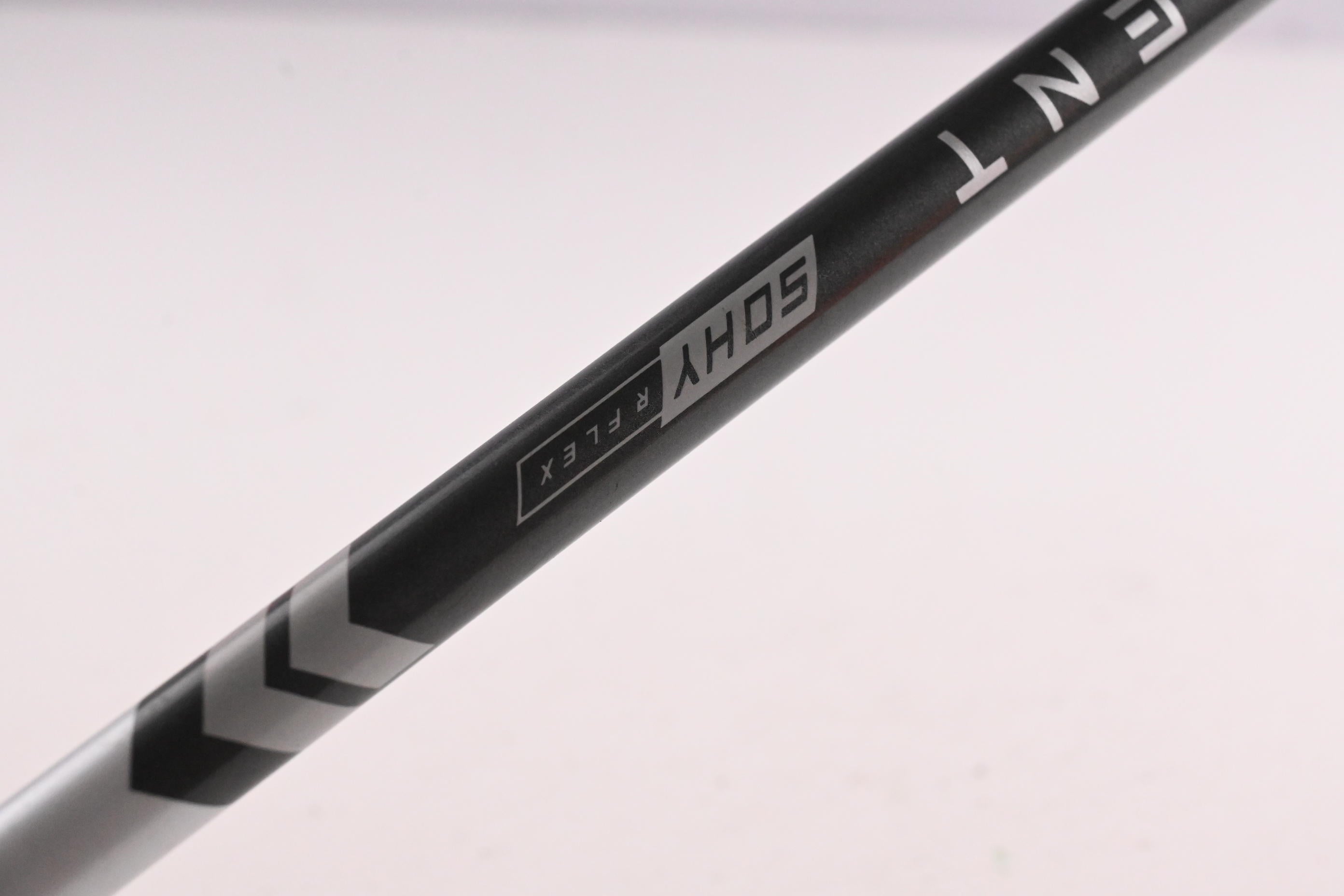Mizuno ST-X 220 #4 Hybrid / 20 Degree / Regular Flex Aldila Ascent Ultralite 50