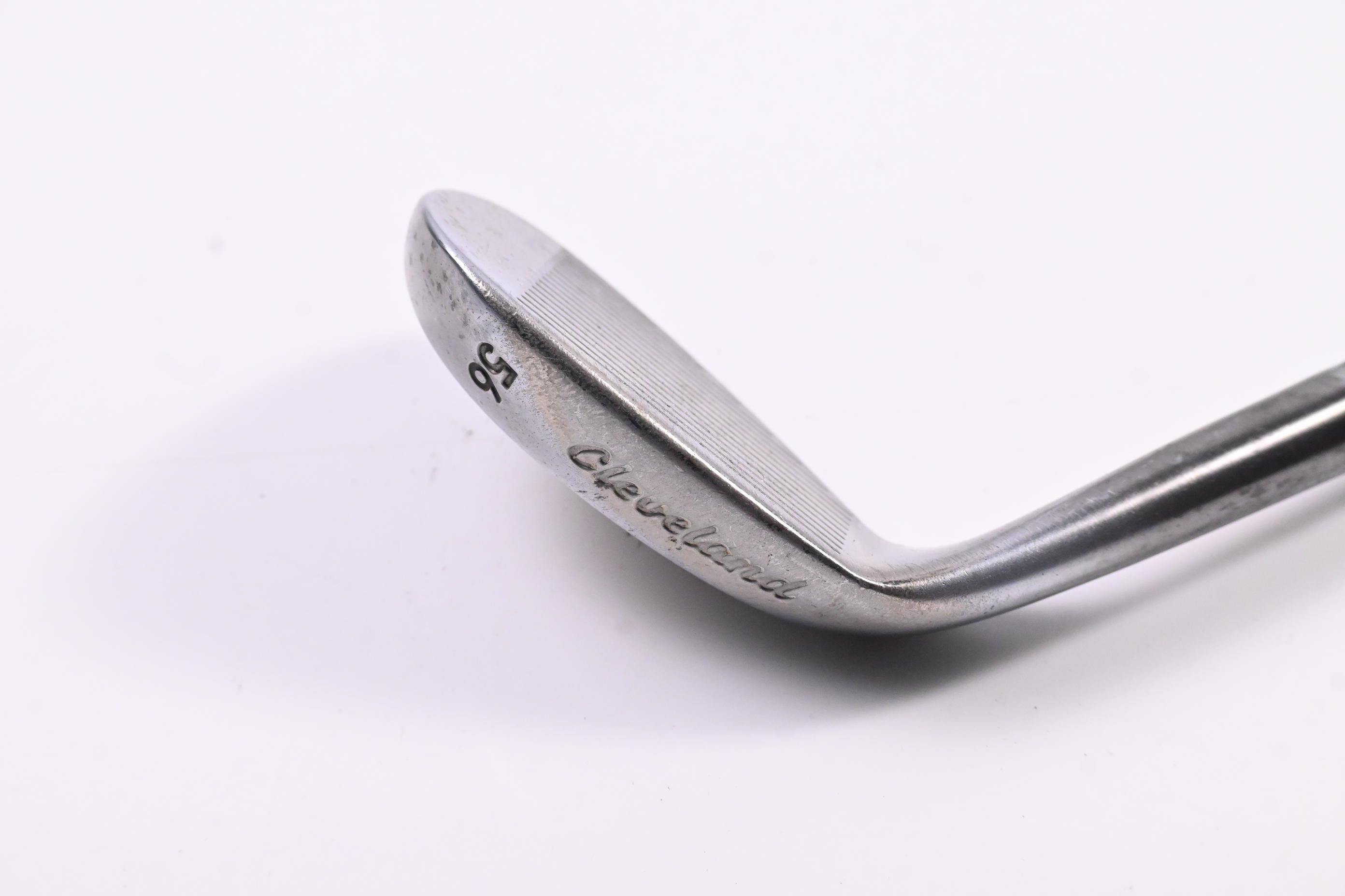 Cleveland CG14 Sand Wedge / 56 Degree / Wedge Flex Traction 85 Shaft