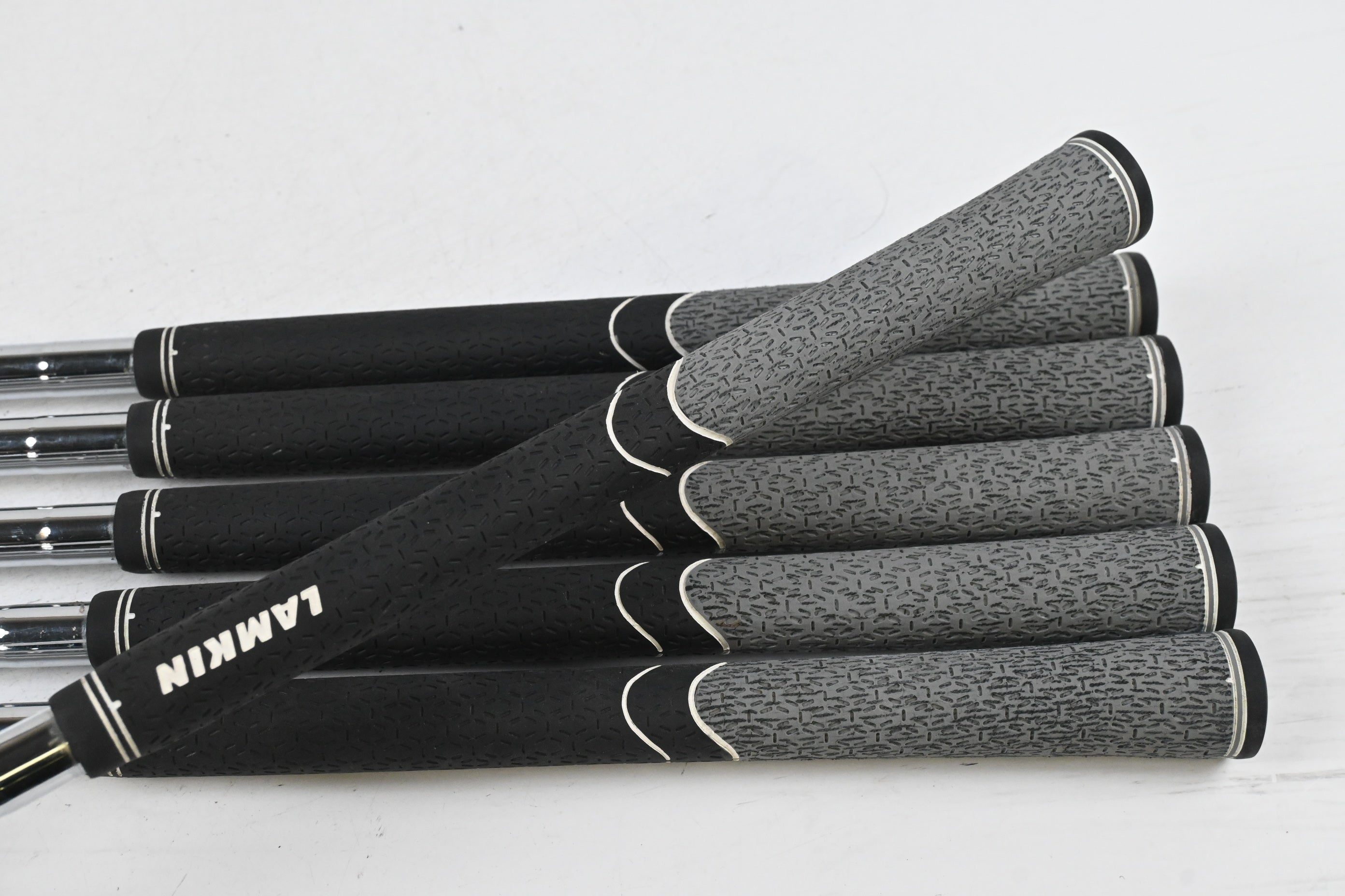 Taylormade P790 2025 Irons / 6-PW+GW / Regular Flex Elevate 95 Shafts
