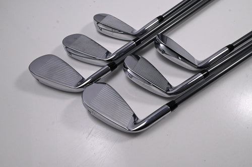 Callaway Elyte X Irons / 5-PW / Regular Flex Denali Charcoal 65 Shafts