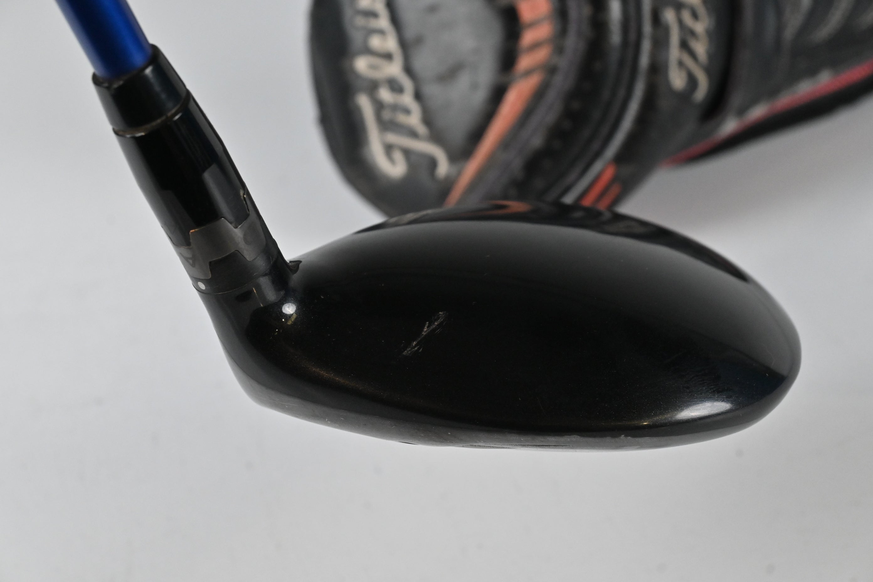 Titleist 913 F #3 Wood / 15 Degree / Regular Flex Diamana S+72 Shaft