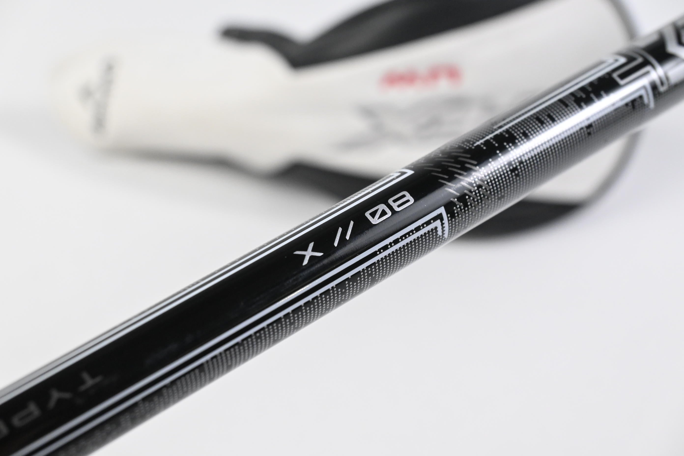 Callaway Apex UW 24 #2 Hybrid / 17 Degree / X-Flex MMT Black 60 Shaft