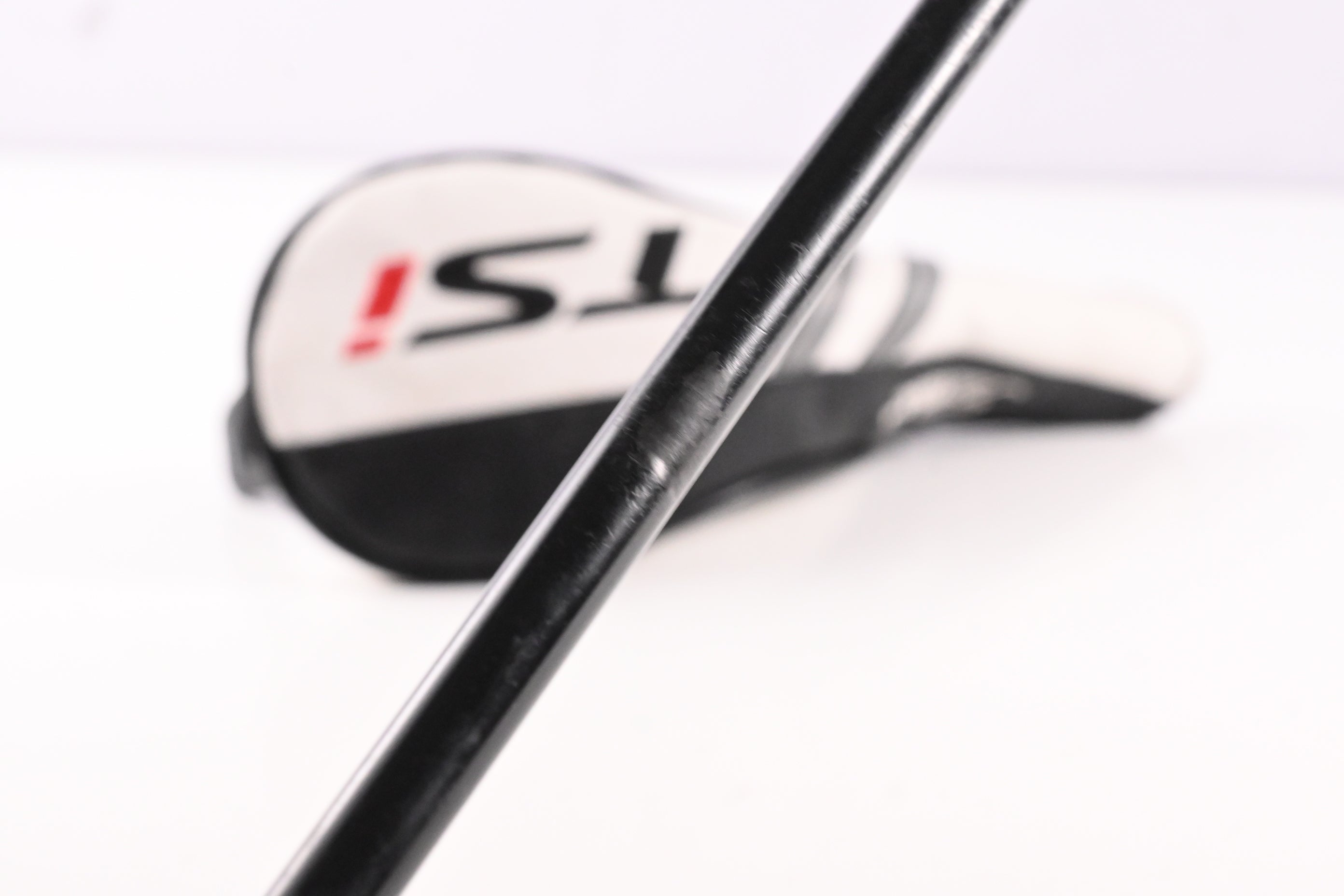 Titleist TSi2 #3 Hybrid / 18 Degree / Stiff Flex Tensei AV Raw Blue 65 HY Shaft