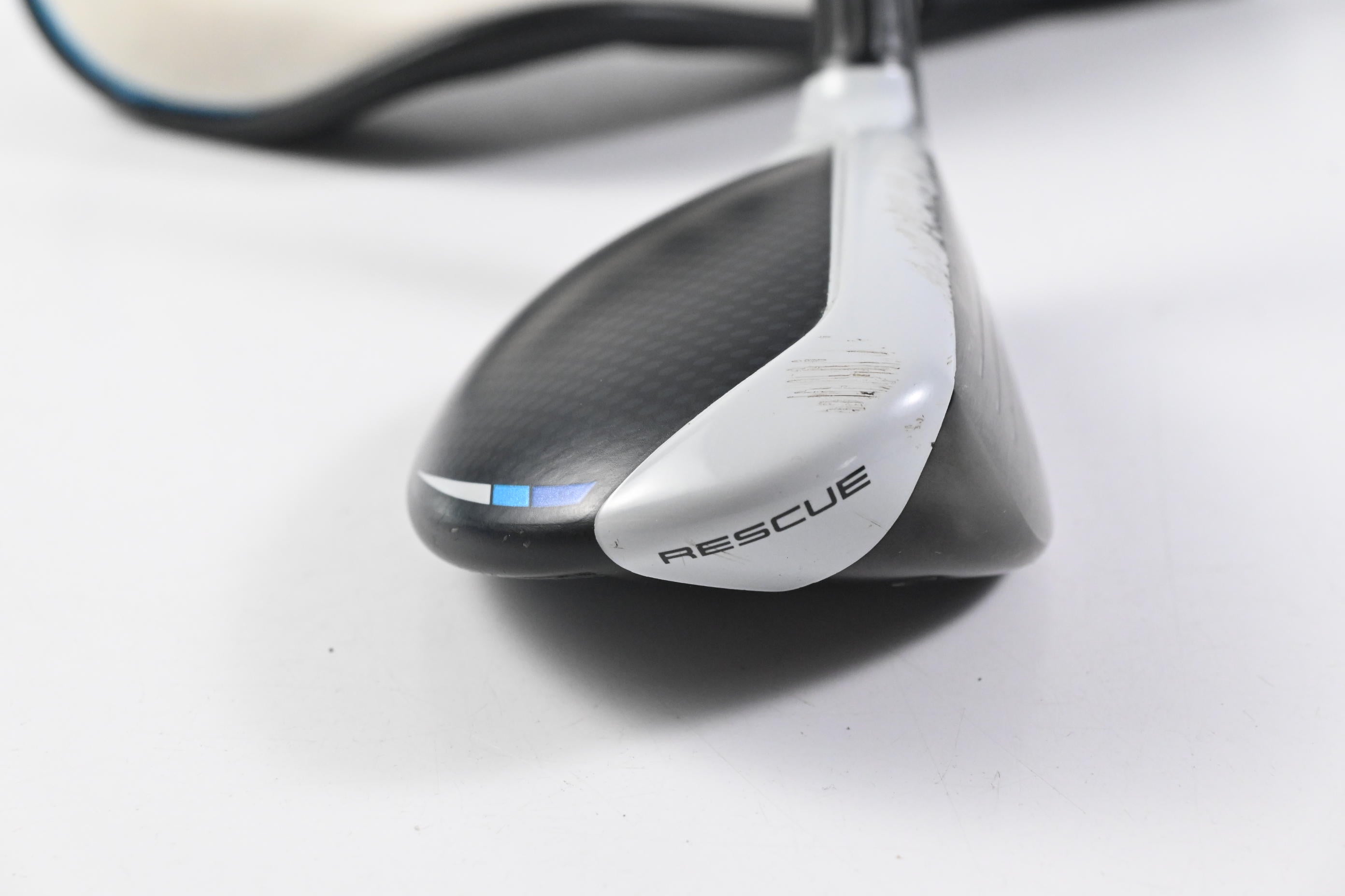 Taylormade SIM2 Max #3 Hybrid / 19 Degree / Stiff Flex Ventus Blue 7 Shaft