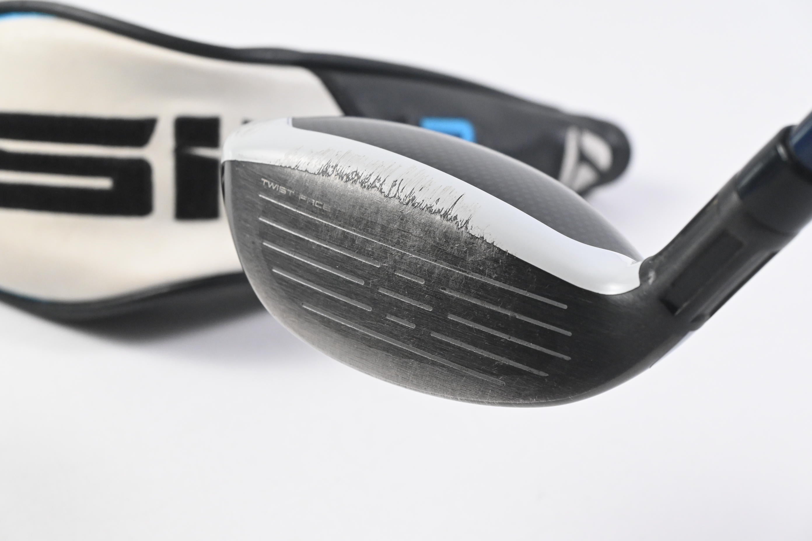 Taylormade SIM2 Max #3 Hybrid / 19 Degree / Stiff Flex Ventus Blue 7 Shaft