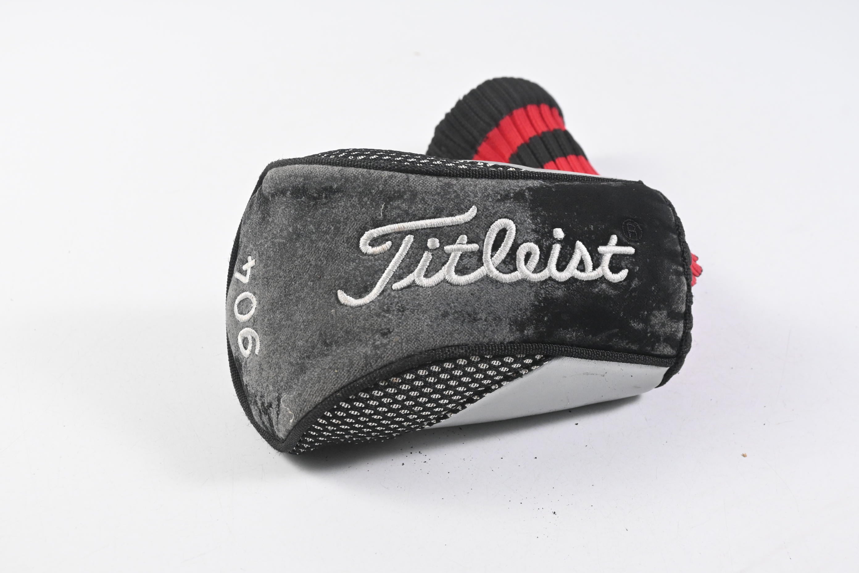 Titleist 904 F #4 Wood / 17 Degree / Regular Flex Tour AD YS-6 Shaft