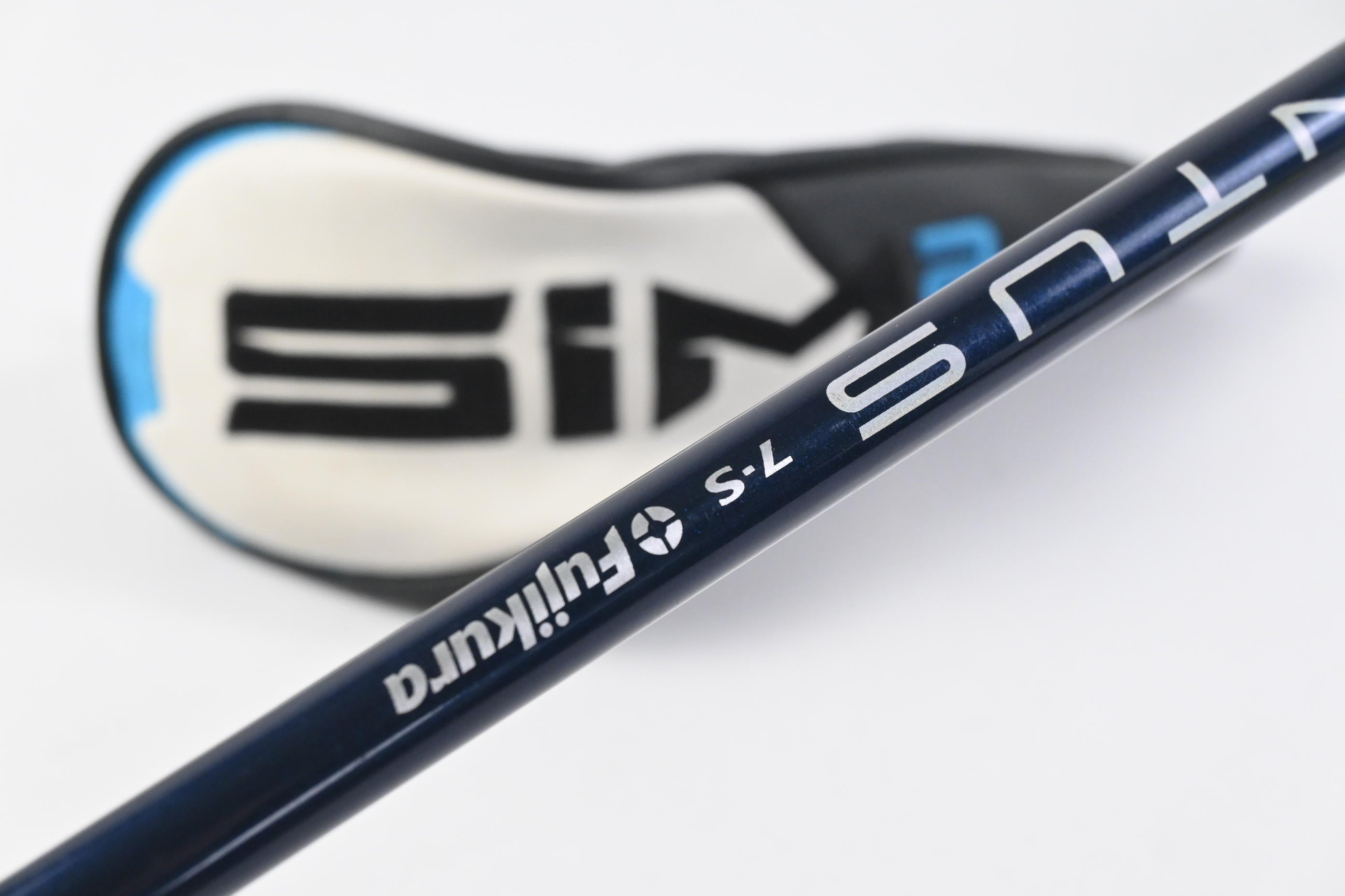 Taylormade SIM2 Max #3 Hybrid / 19 Degree / Stiff Flex Ventus Blue 7 Shaft