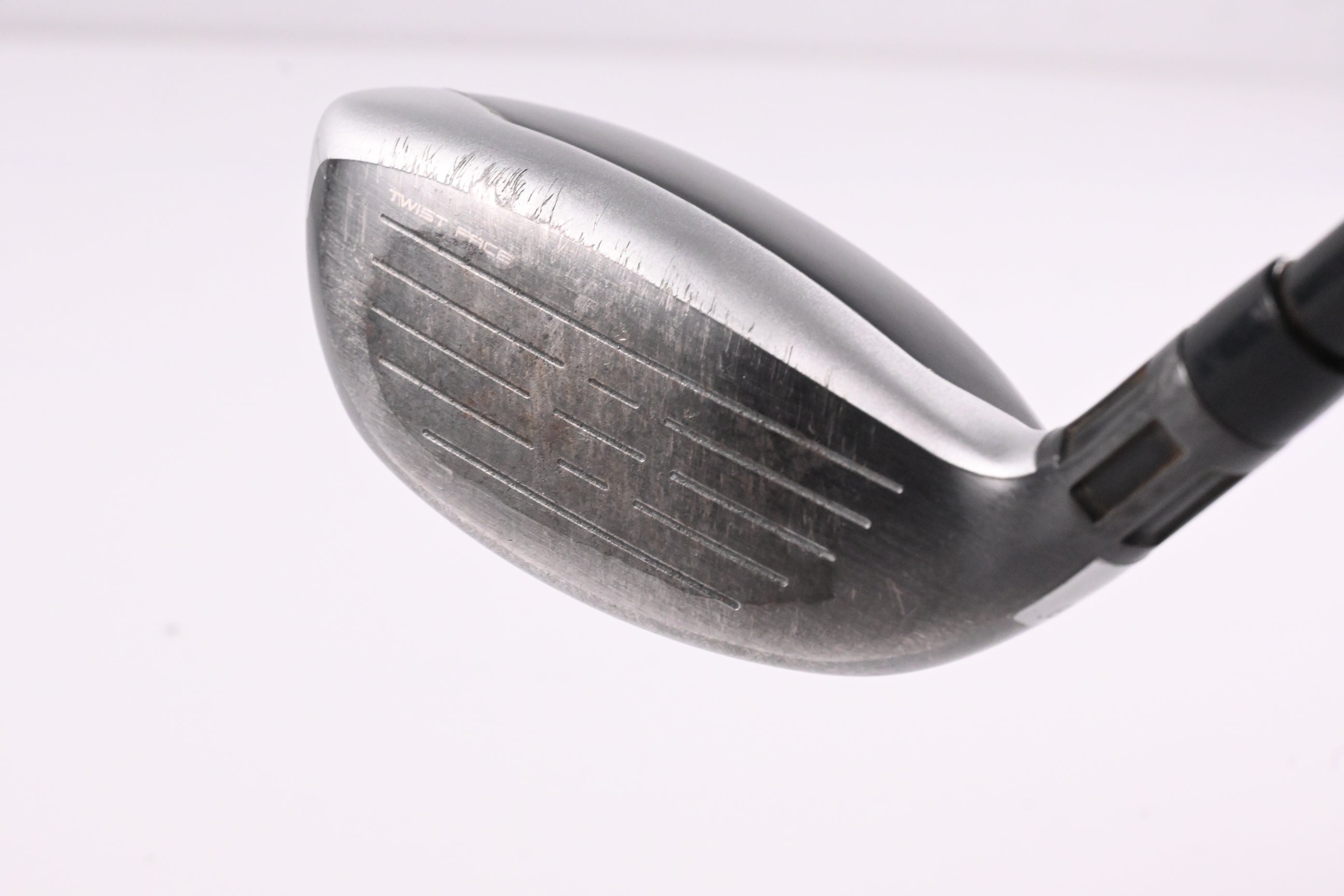 Taylormade M6 #3 Hybrid / 19 Degree / Regular Flex Atmos Orange 6 Shaft