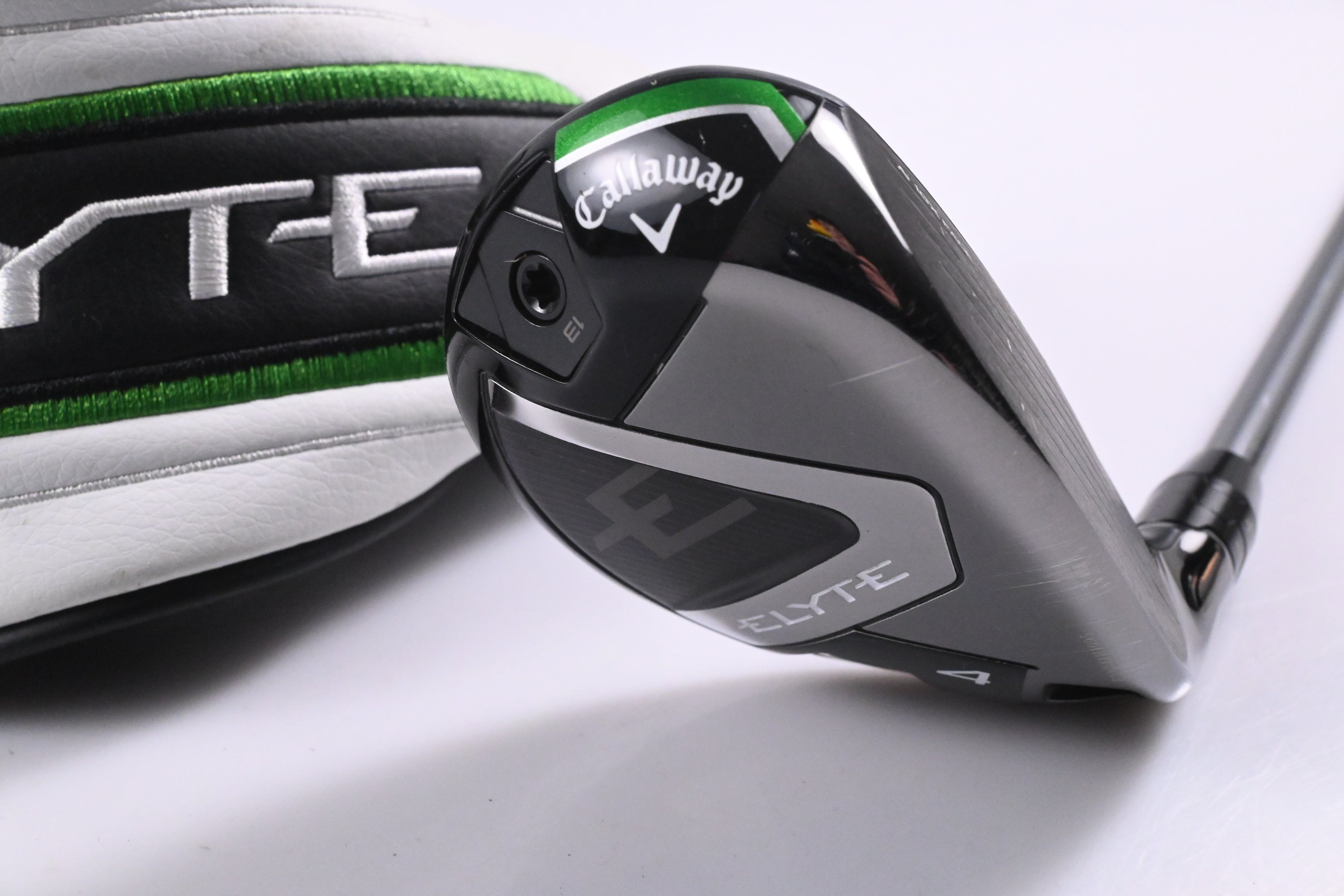 Callaway Elyte #4 Hybrid / 22 Degree / Regular Flex Denali Charcoal 60 Shaft