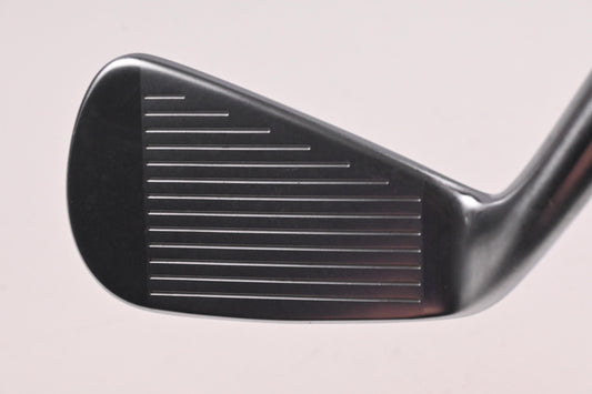 Taylormade P790 2017 #4 Iron / Stiff Flex Dynamic Gold 120 S400 Shaft