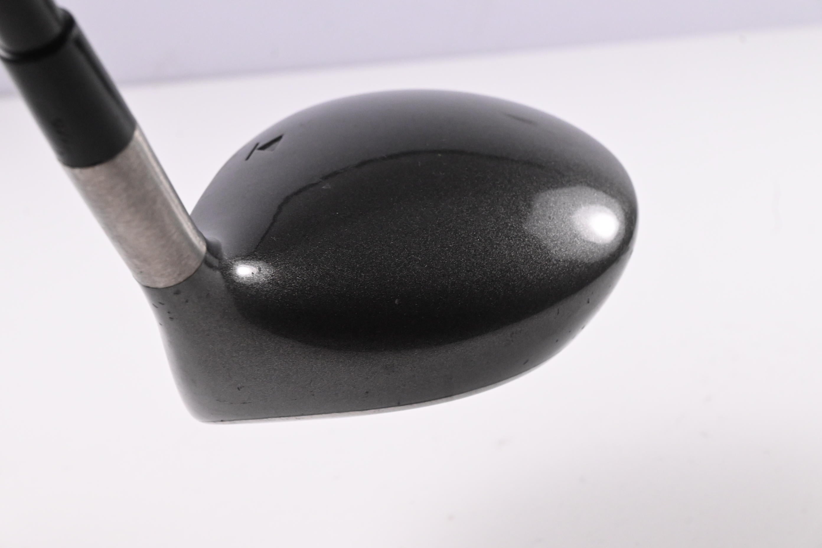 Titleist 975 J Driver / 9.5 Degree / Stiff Flex Speeder Shaft
