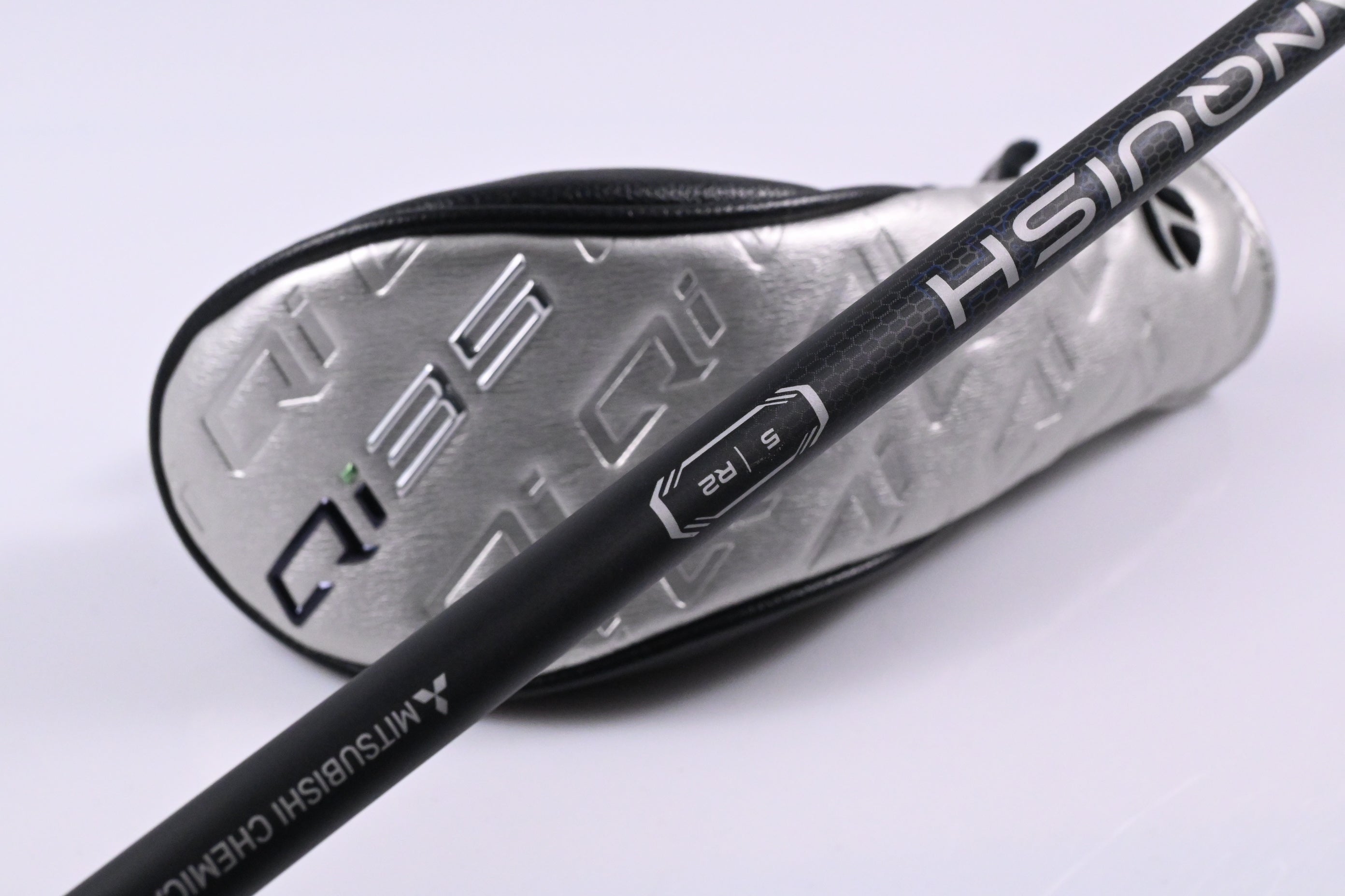 Taylormade Qi35 Max Lite #5 Hybrid / 27 Degree / Senior Flex Vanquish 5 Shaft