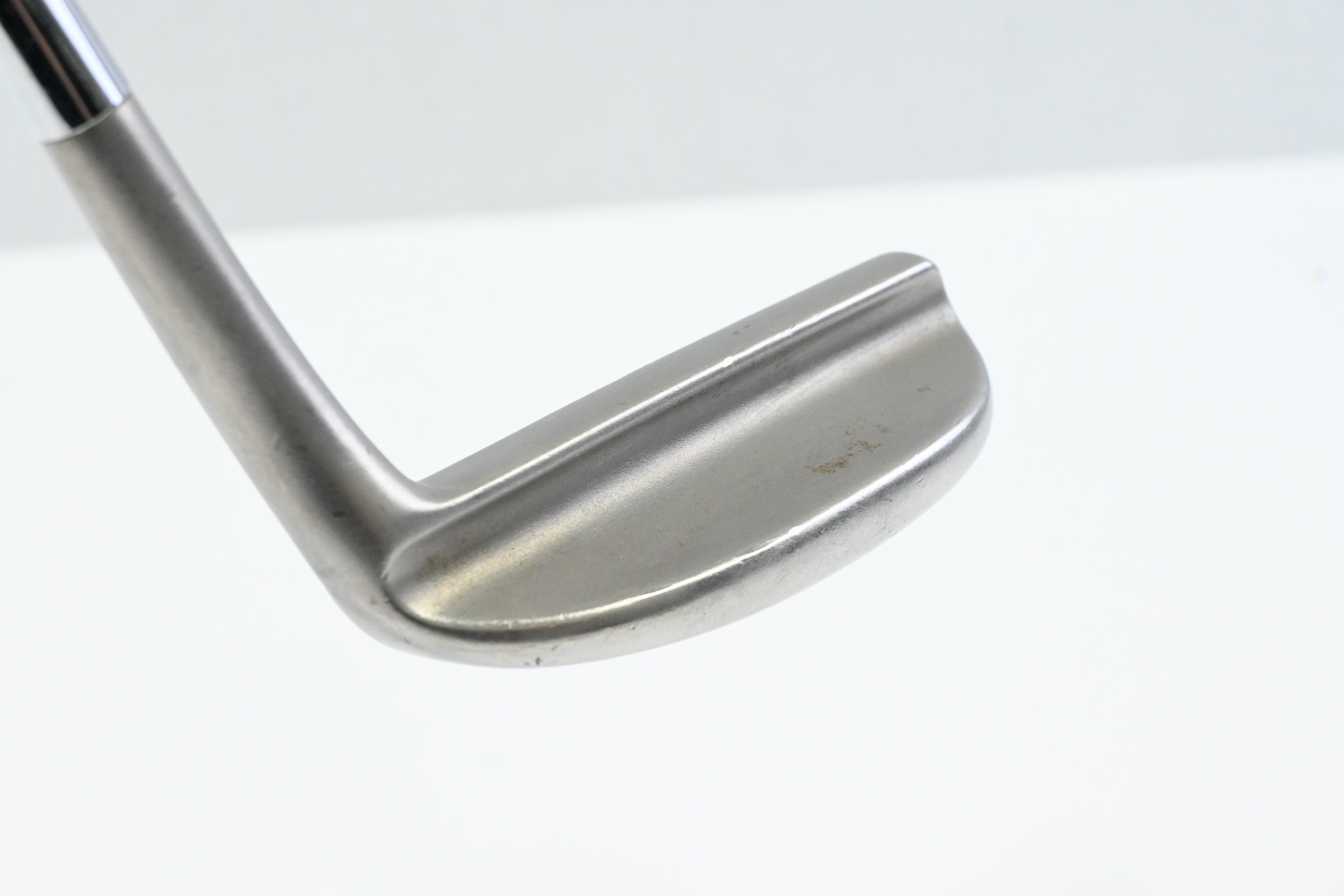 Odyssey White Hot #8 Putter / 34 Inch