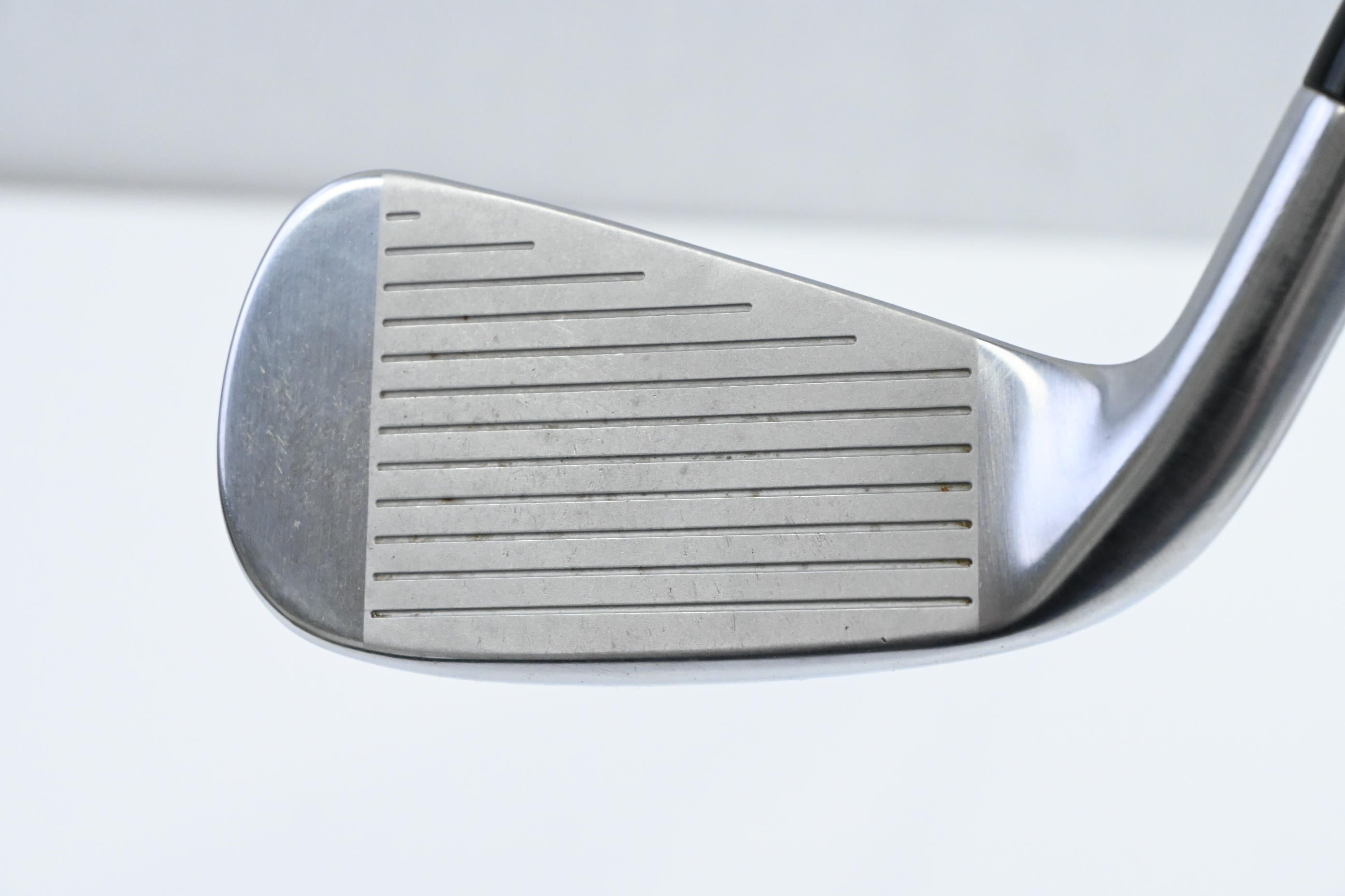 Titleist U505 2023 #2 Iron / 18 Degree / Stiff Flex Tour AD IZ-95 Shaft