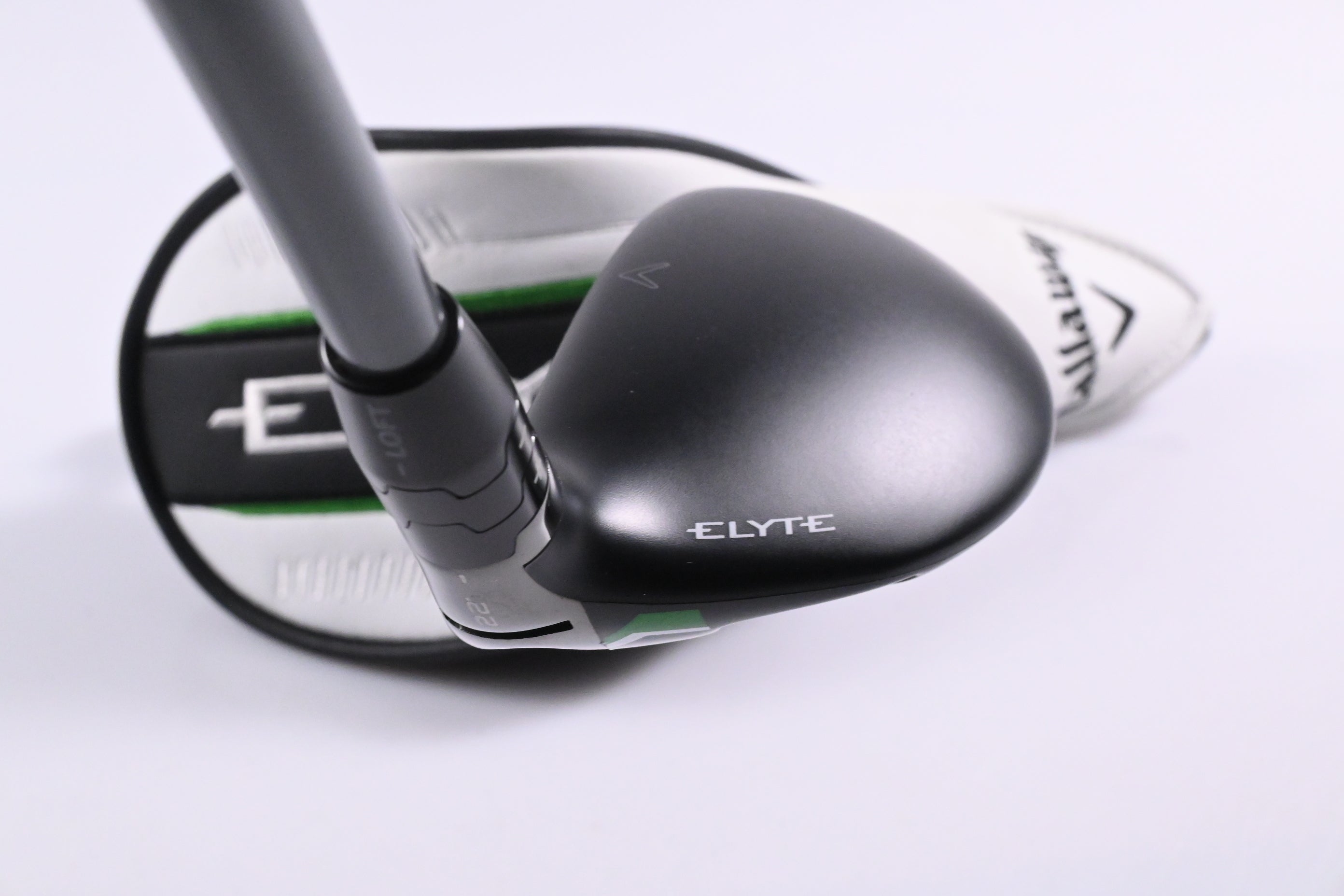 Callaway Elyte #4 Hybrid / 22 Degree / Regular Flex Denali Charcoal 60 Shaft