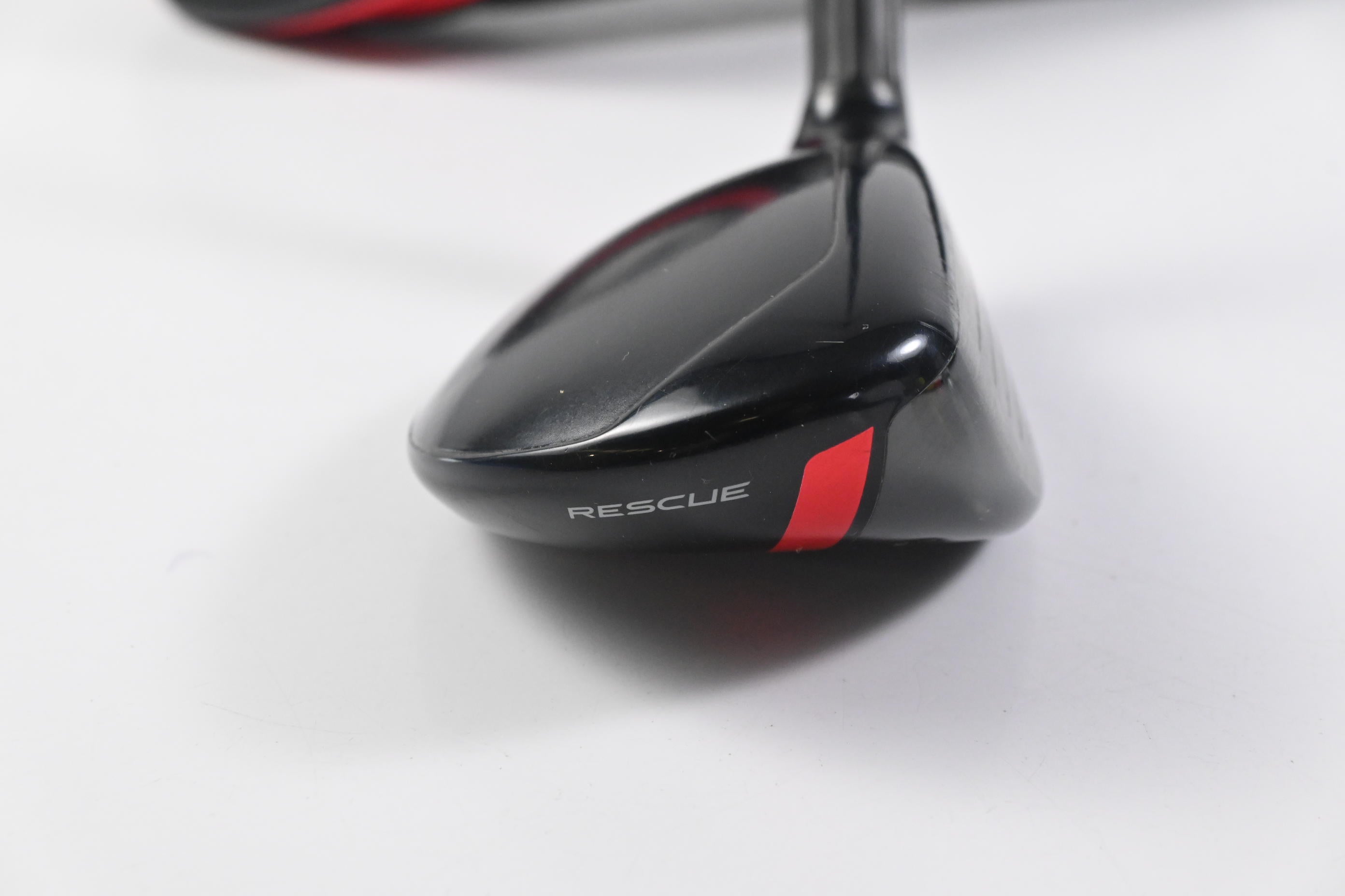 Taylormade Stealth #4 Hybrid / 22 Degree / Regular Flex Fujikura Ventus Red 6