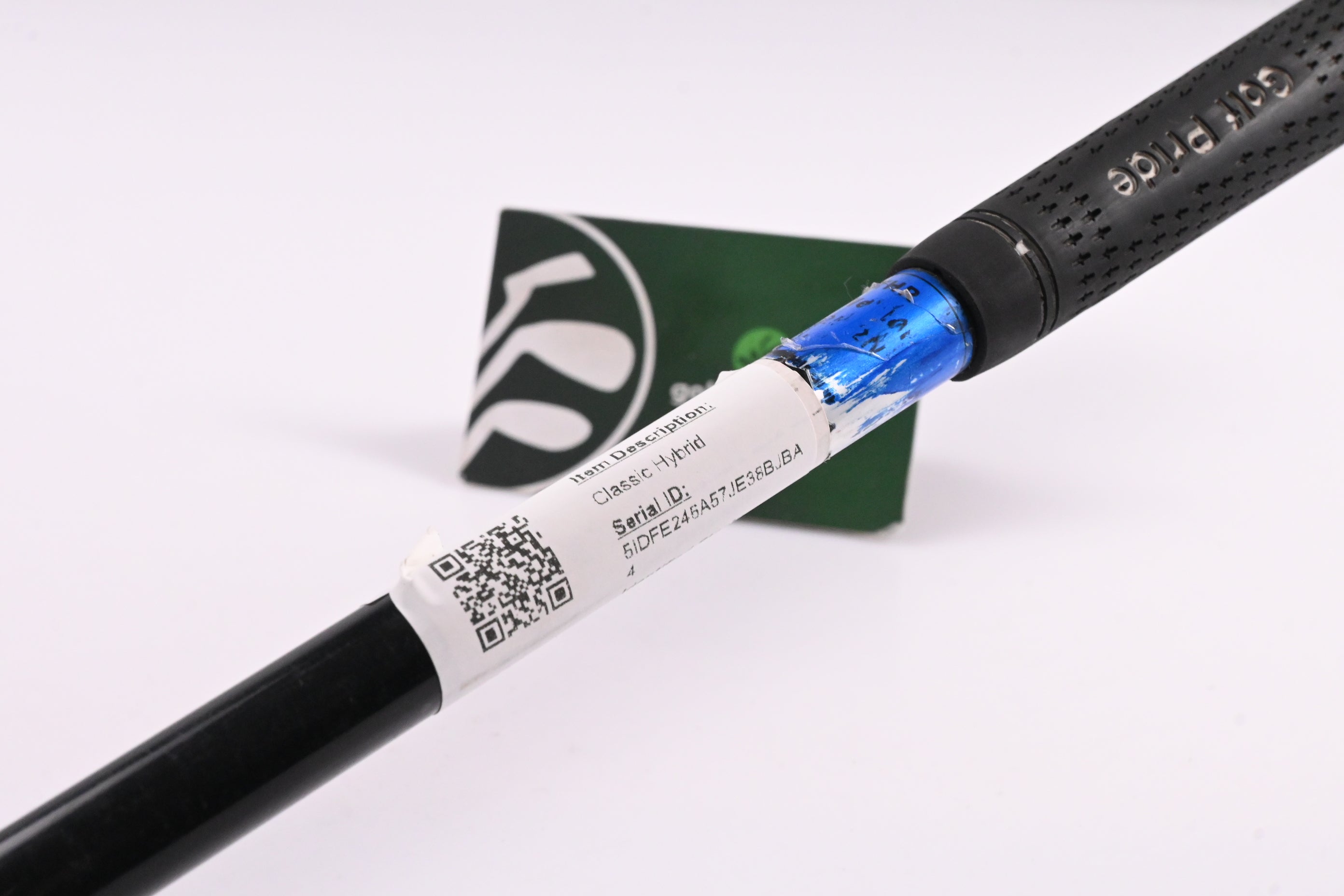 Cleveland Classic #4 Hybrid / 23 Degree / Regular Flex Matrix Ozik Xcon-h6 Shaft