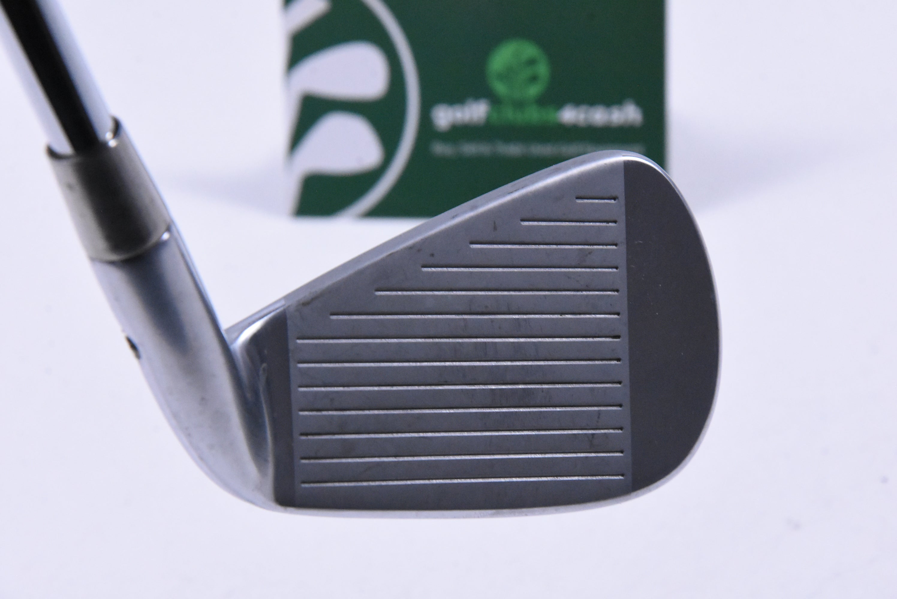 Left Hand Mizuno Pro 223 #7 Iron / 32 Degree / Regular Flex Dynamic Gold R300