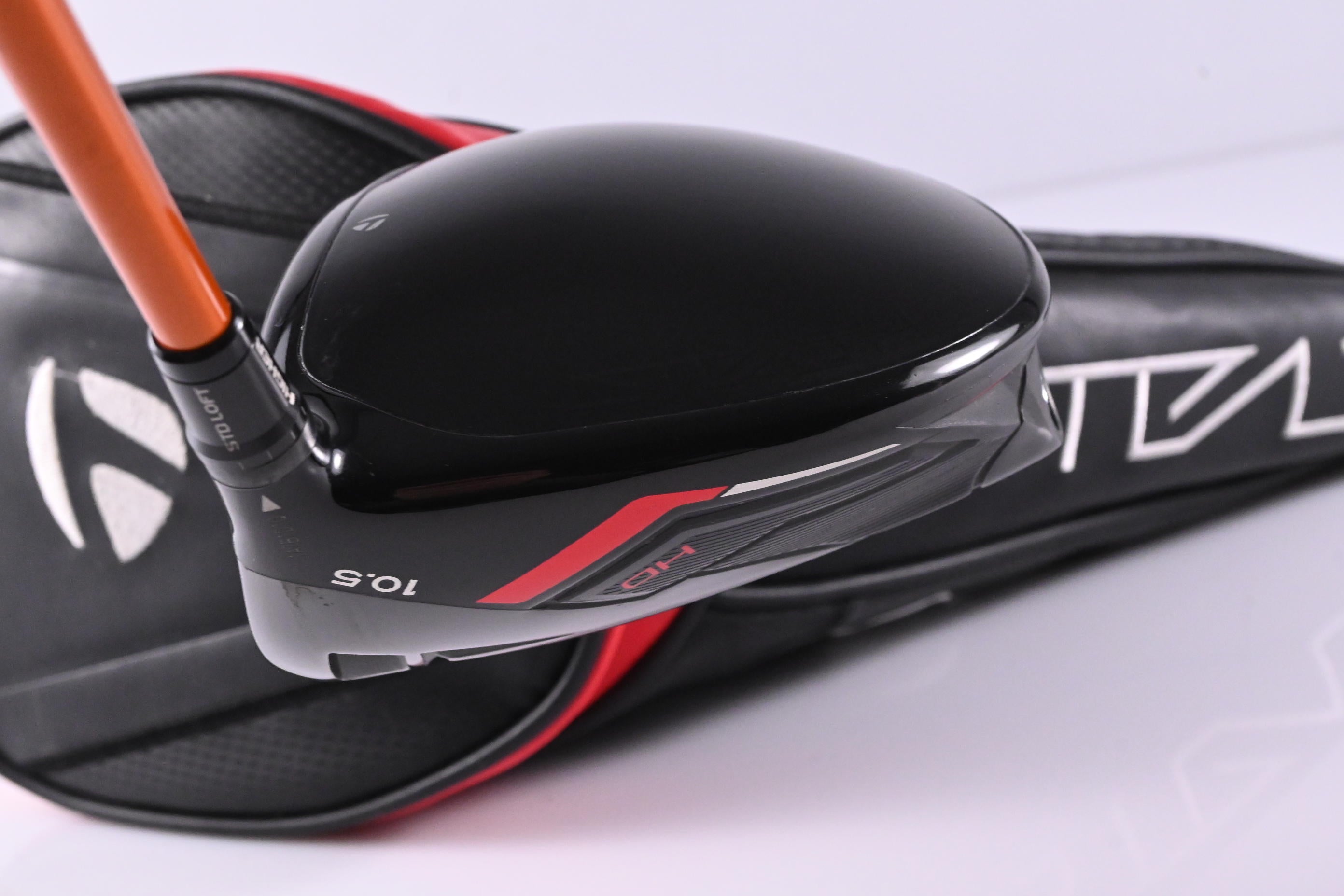 Taylormade Stealth HD Driver / 10.5 Degree / X-Flex Tour AD DI-6 Shaft