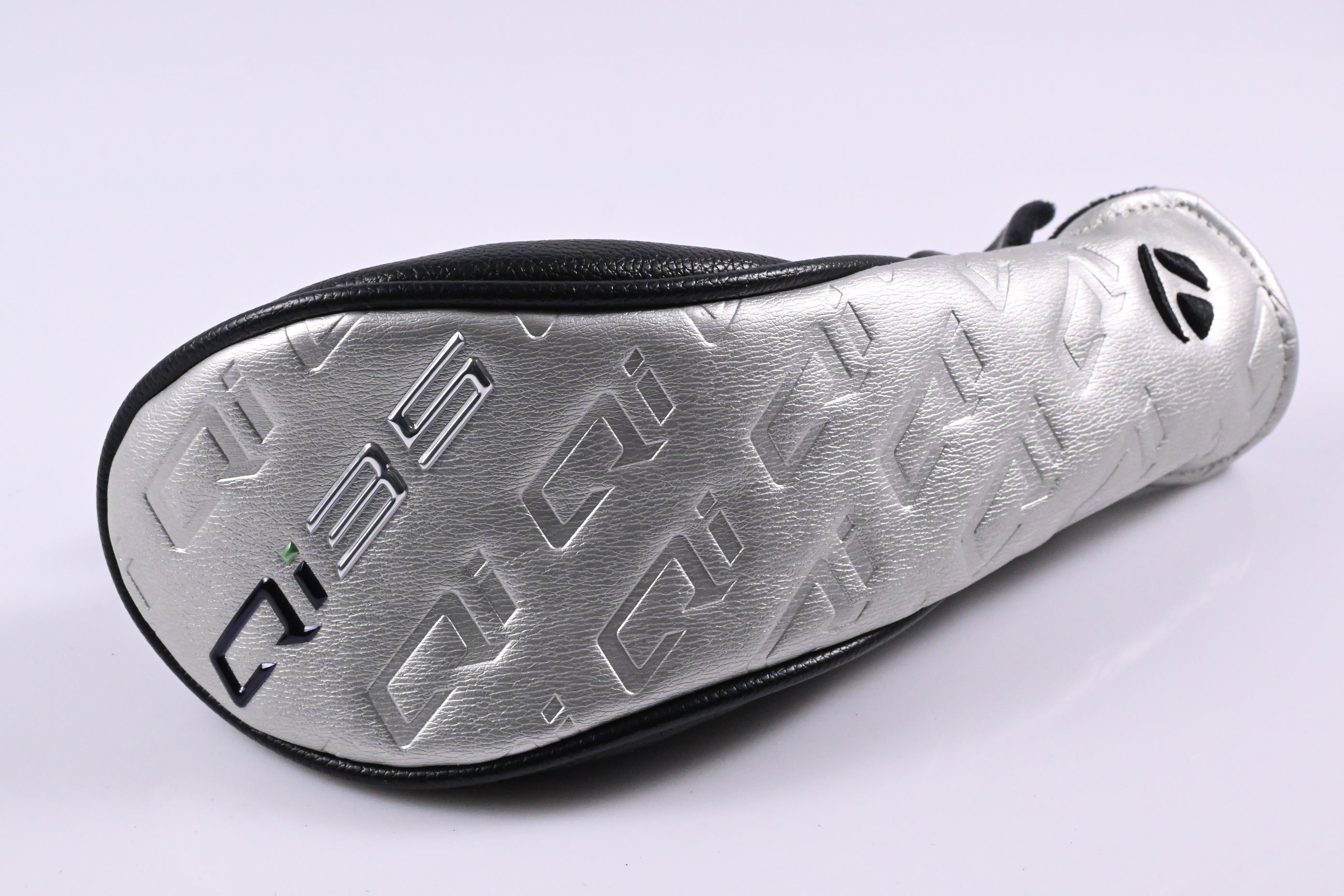 Taylormade Qi35 Max Lite #5 Hybrid / 27 Degree / Senior Flex Vanquish 5 Shaft