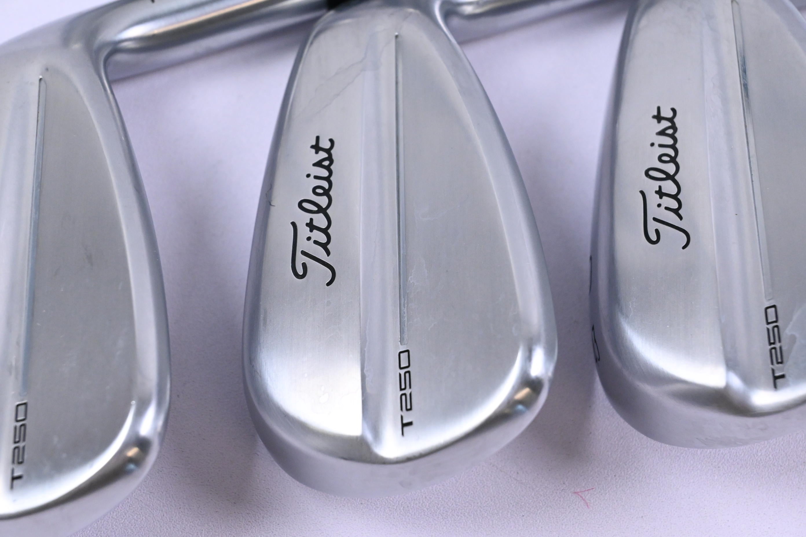 Titleist T250 2025 Irons / 5-PW+GW  / Regular Flex AMT Black Shafts