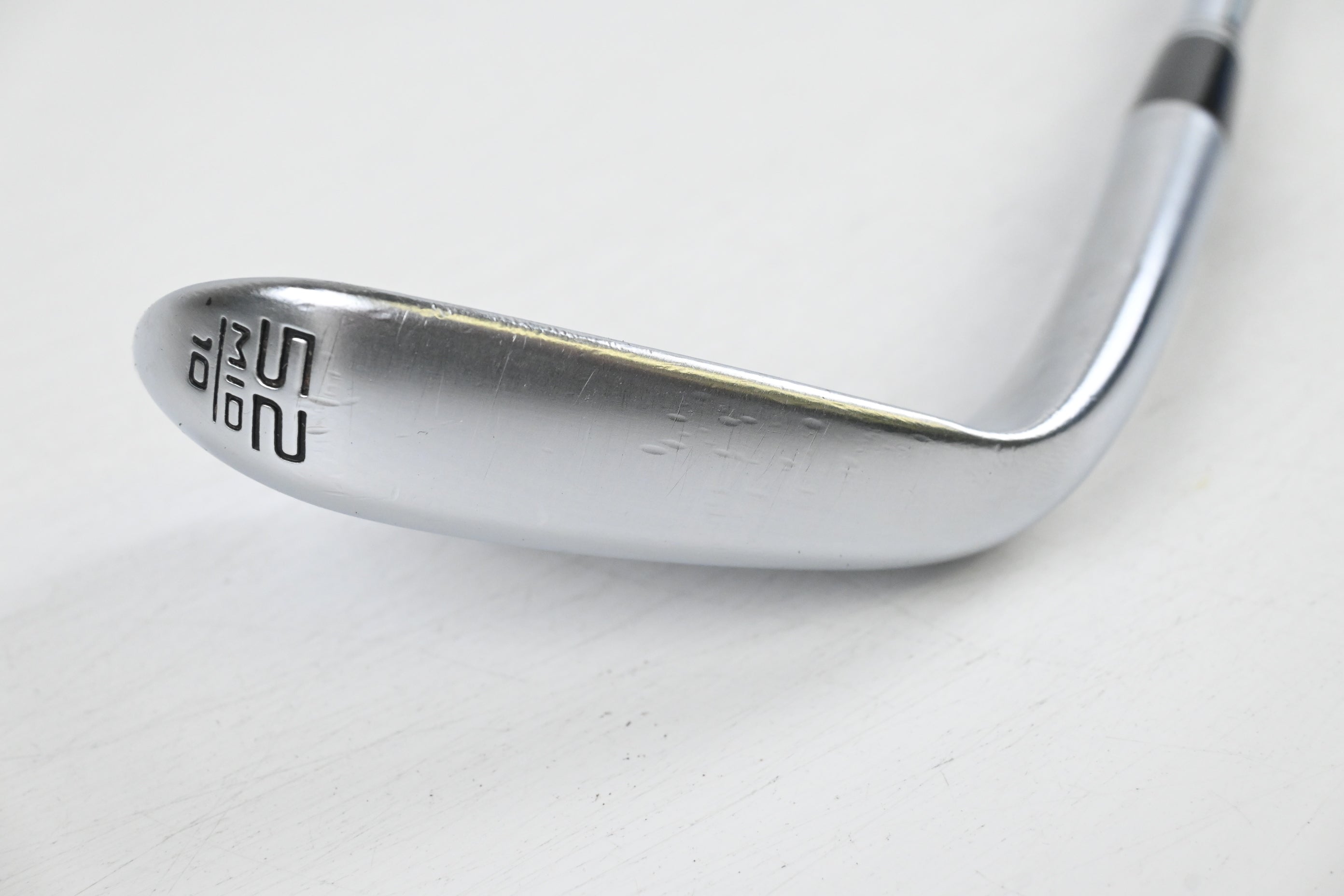 Cleveland RTX 6 Zipcore Gap Wedge / 52 Degree / Wedge Flex Dynamic Gold Spinner